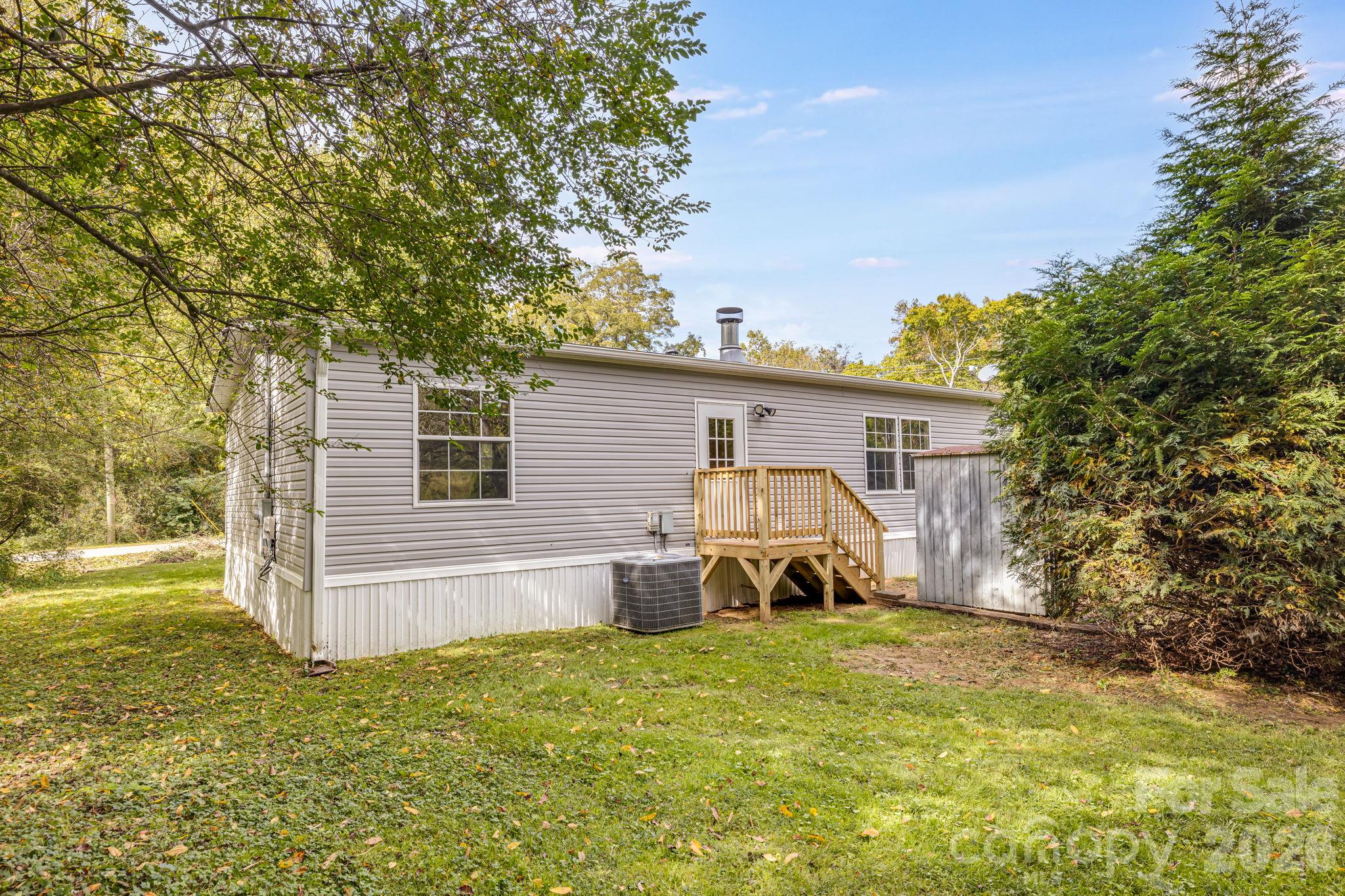242 Flat Creek Road Property Photo 6