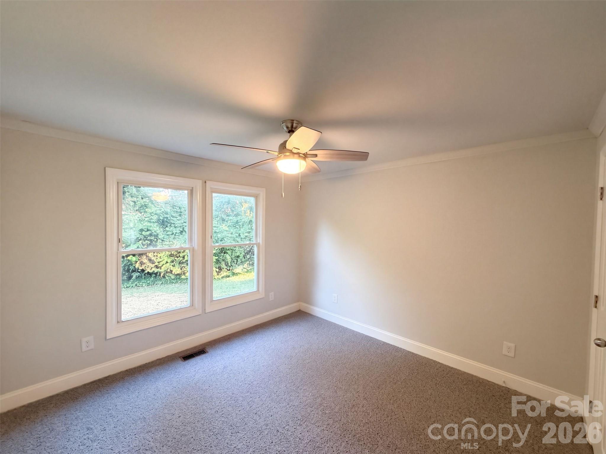 308 Spring Garden Avenue Property Photo 4