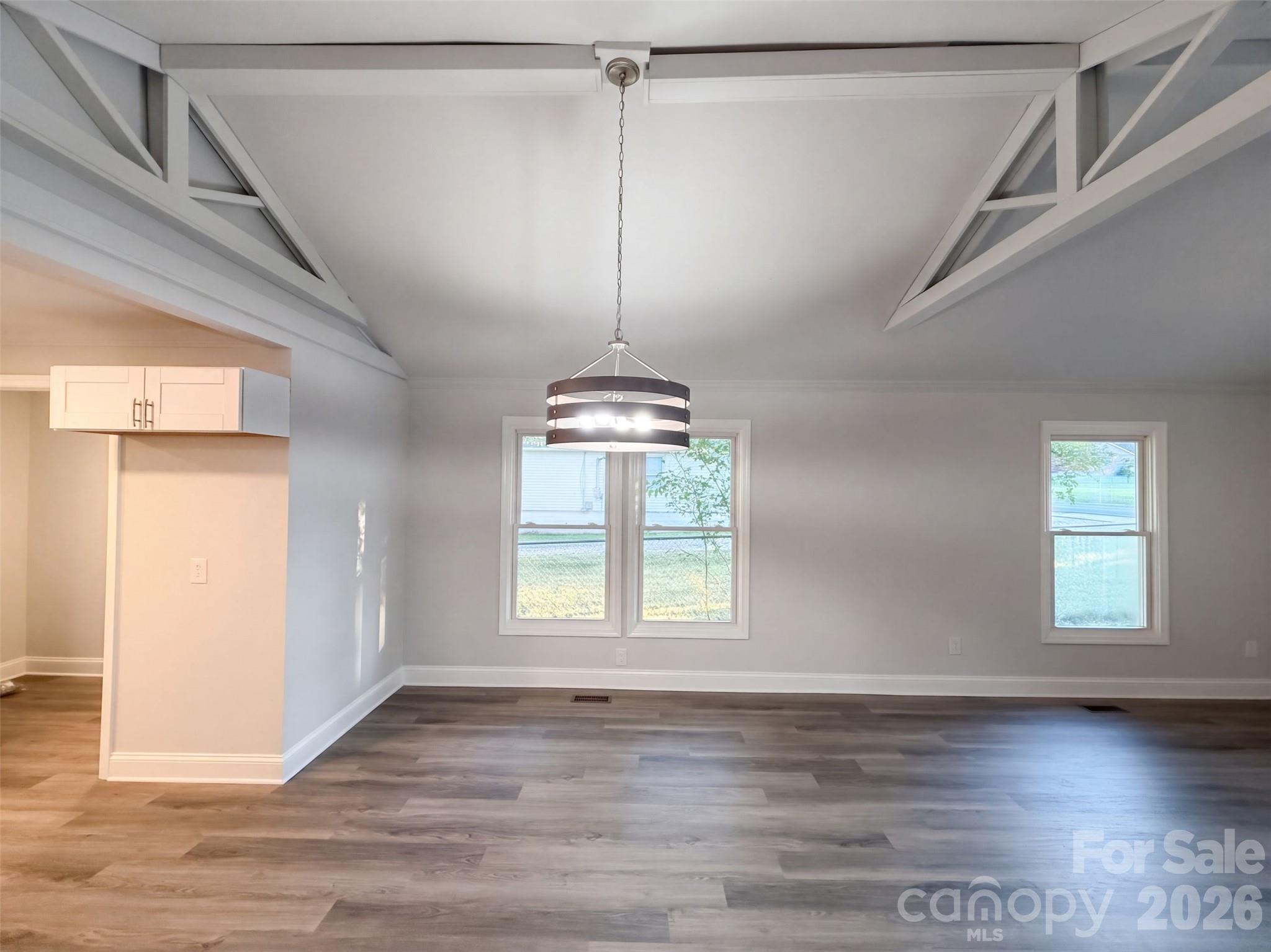 308 Spring Garden Avenue Property Photo 10