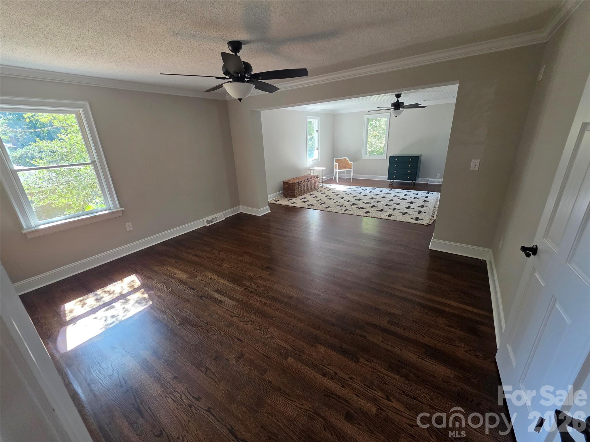 570 Crestside Drive Property Photo 14