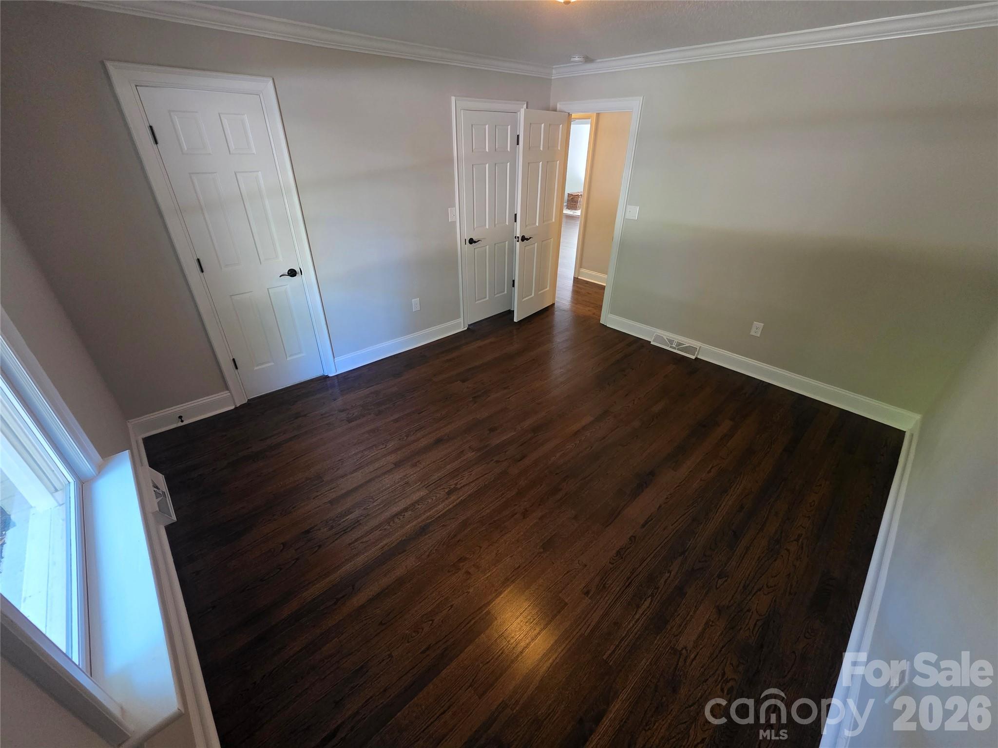 570 Crestside Drive Property Photo 17
