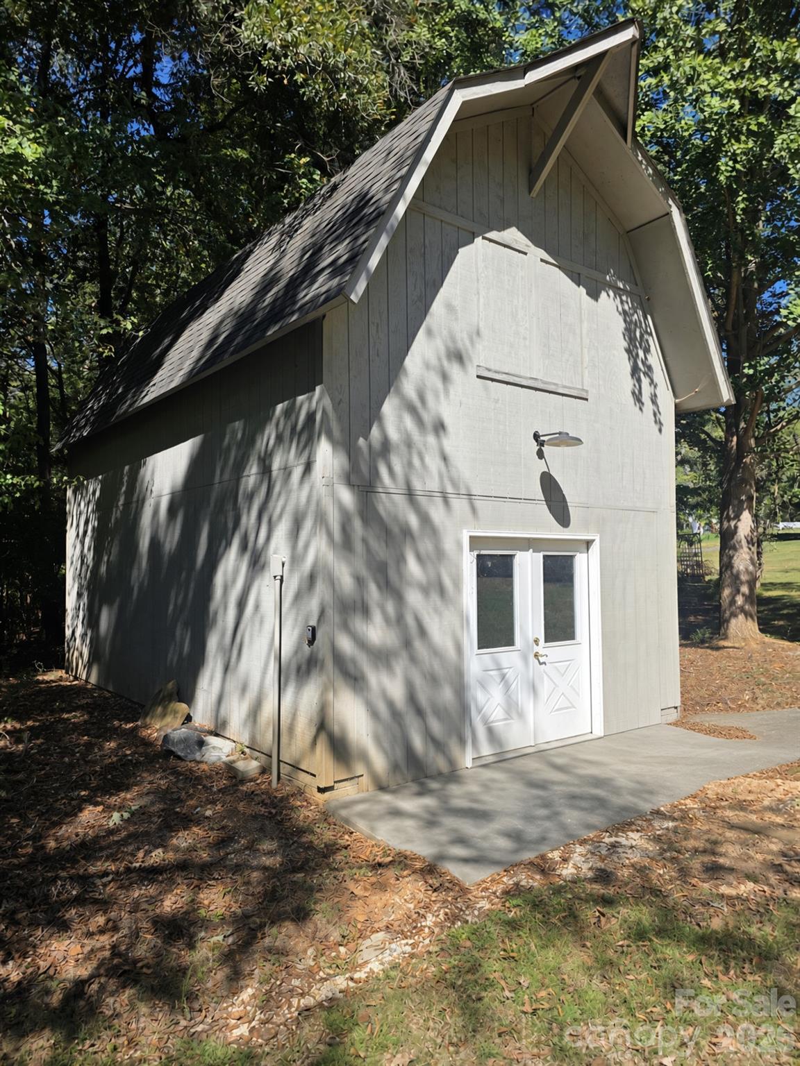 570 Crestside Drive Property Photo 32