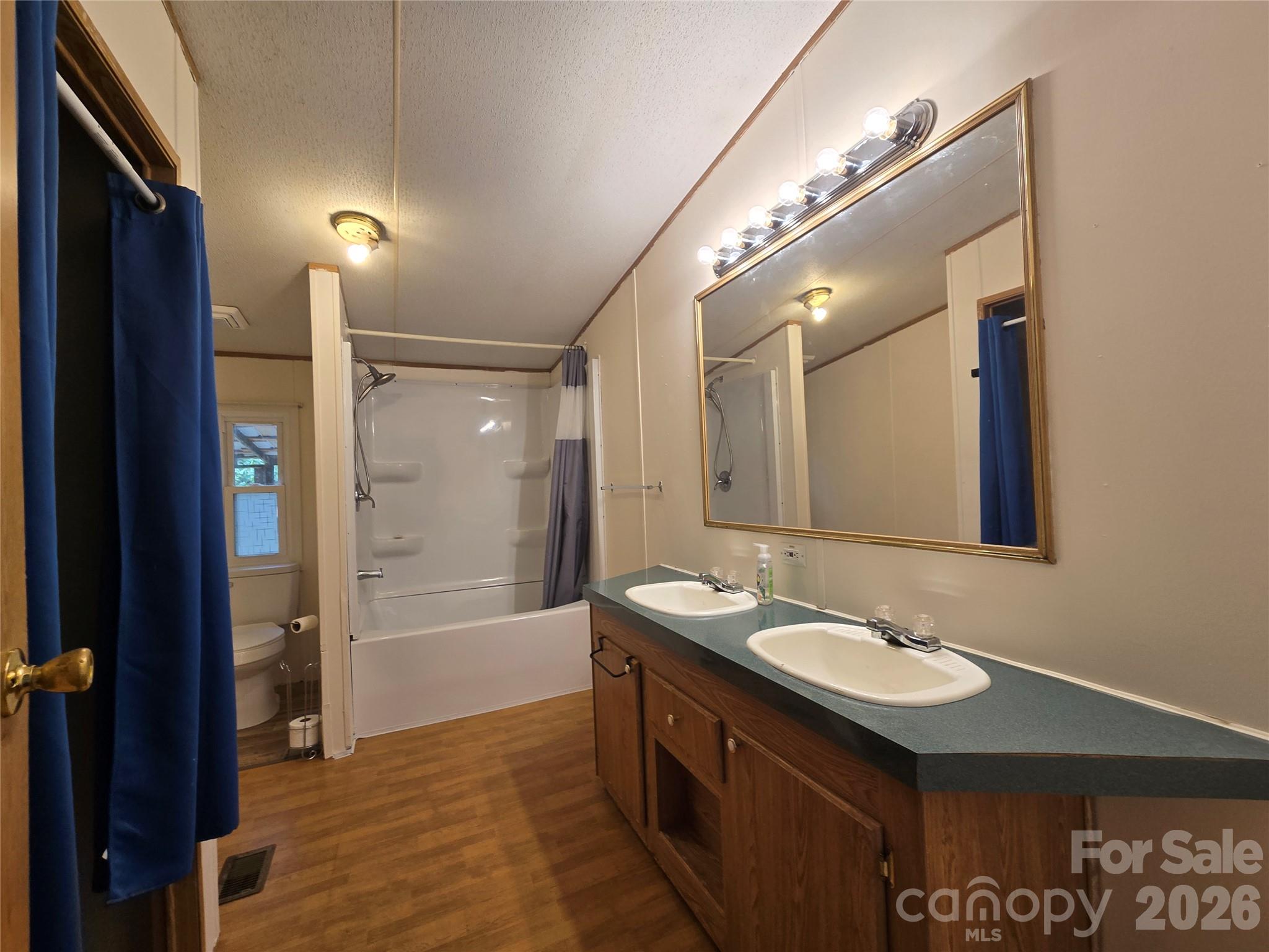 1127 Mcree Heights Circle Property Photo 12