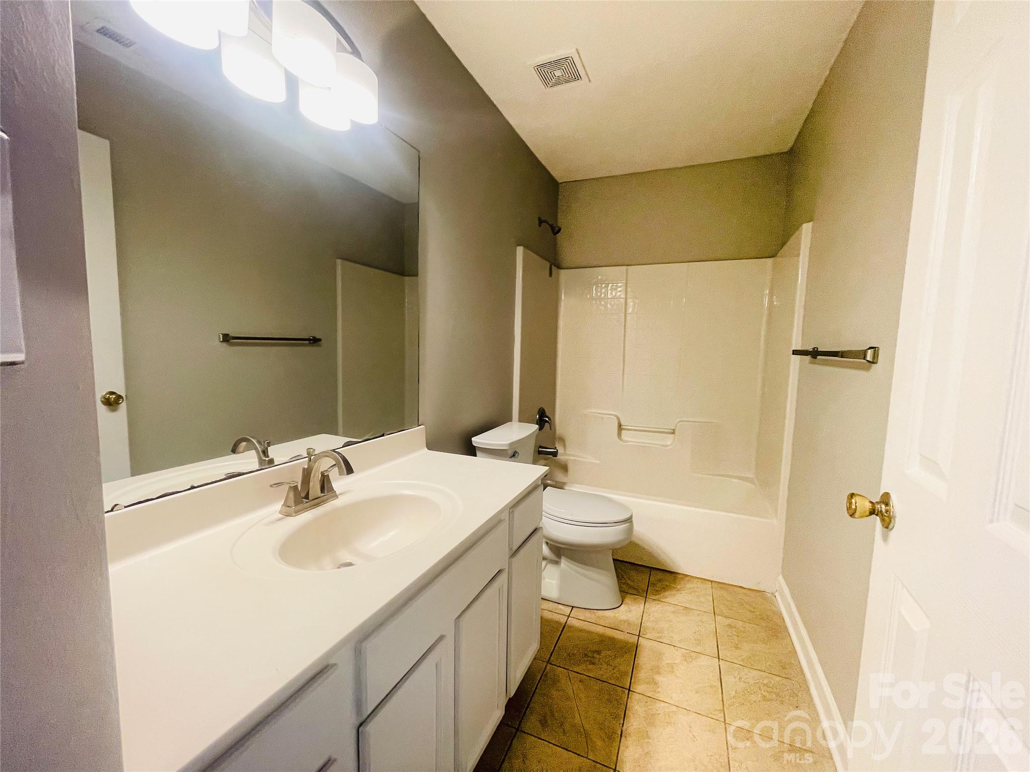 1011 Cadberry Court Property Photo 19