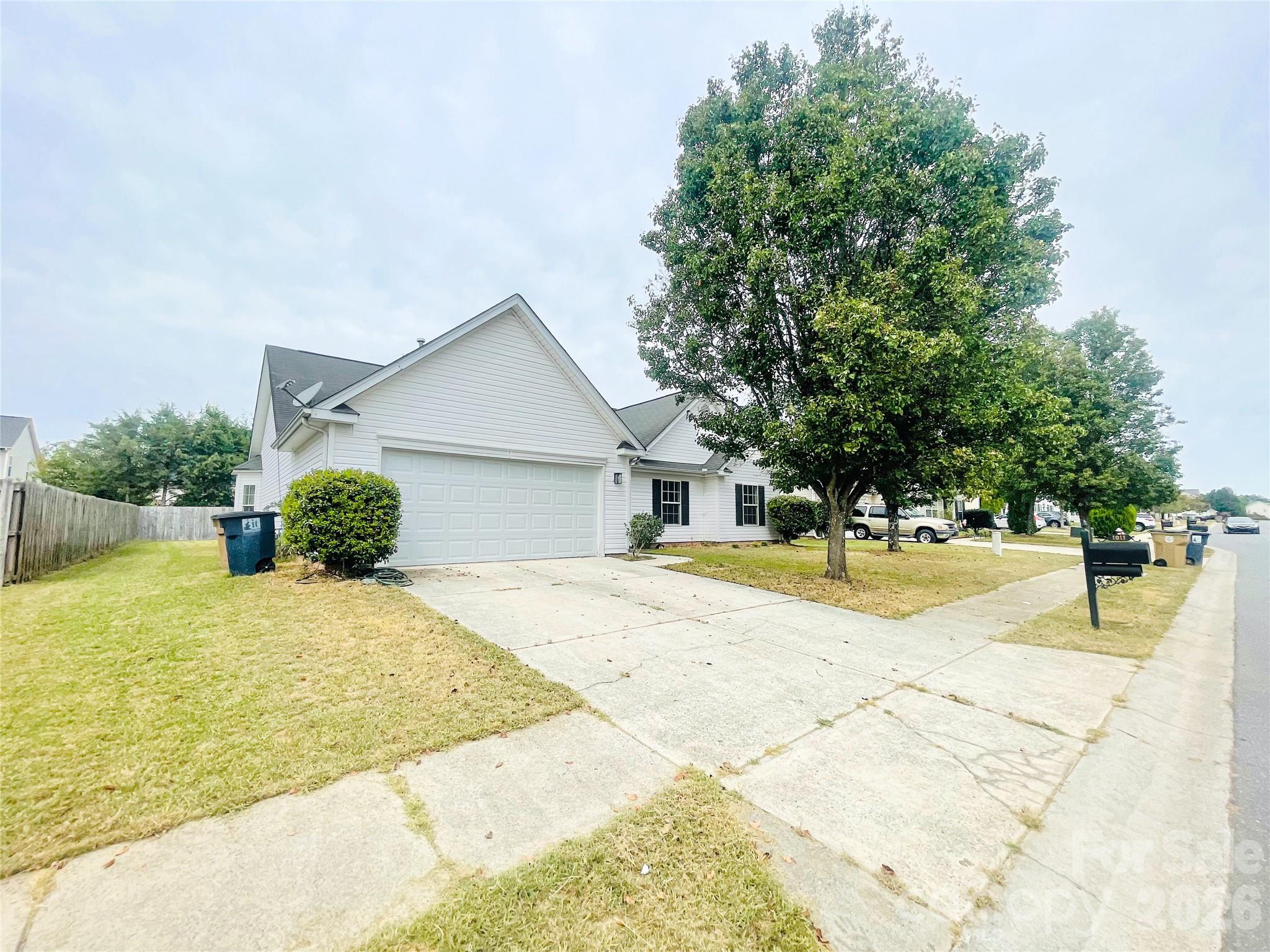 1011 Cadberry Court Property Photo 25
