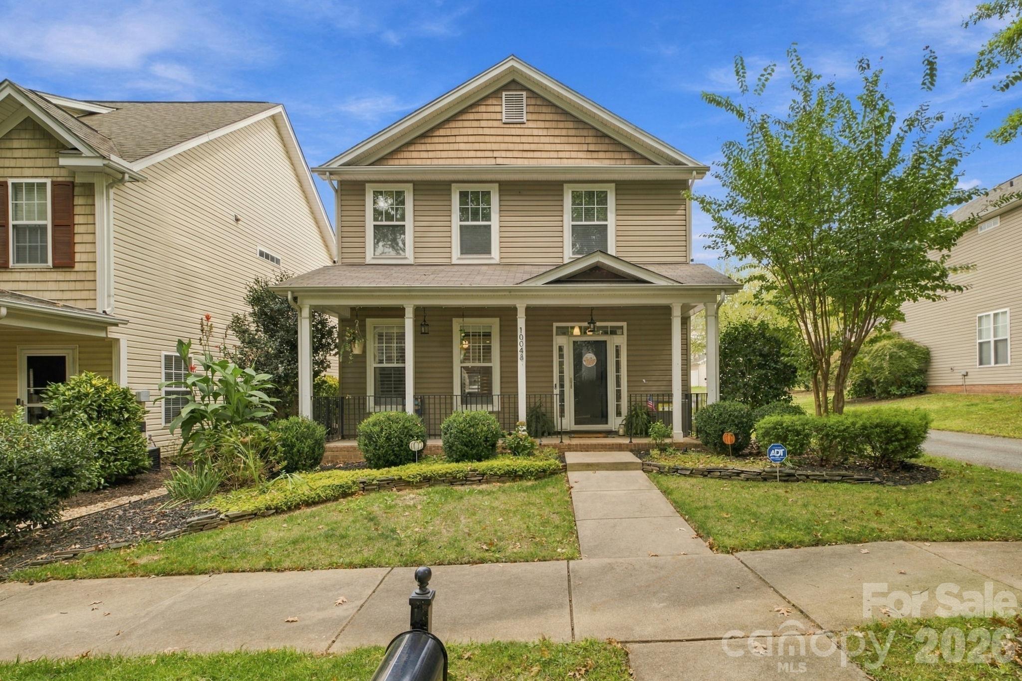 10048 Switchyard Drive Property Photo 1