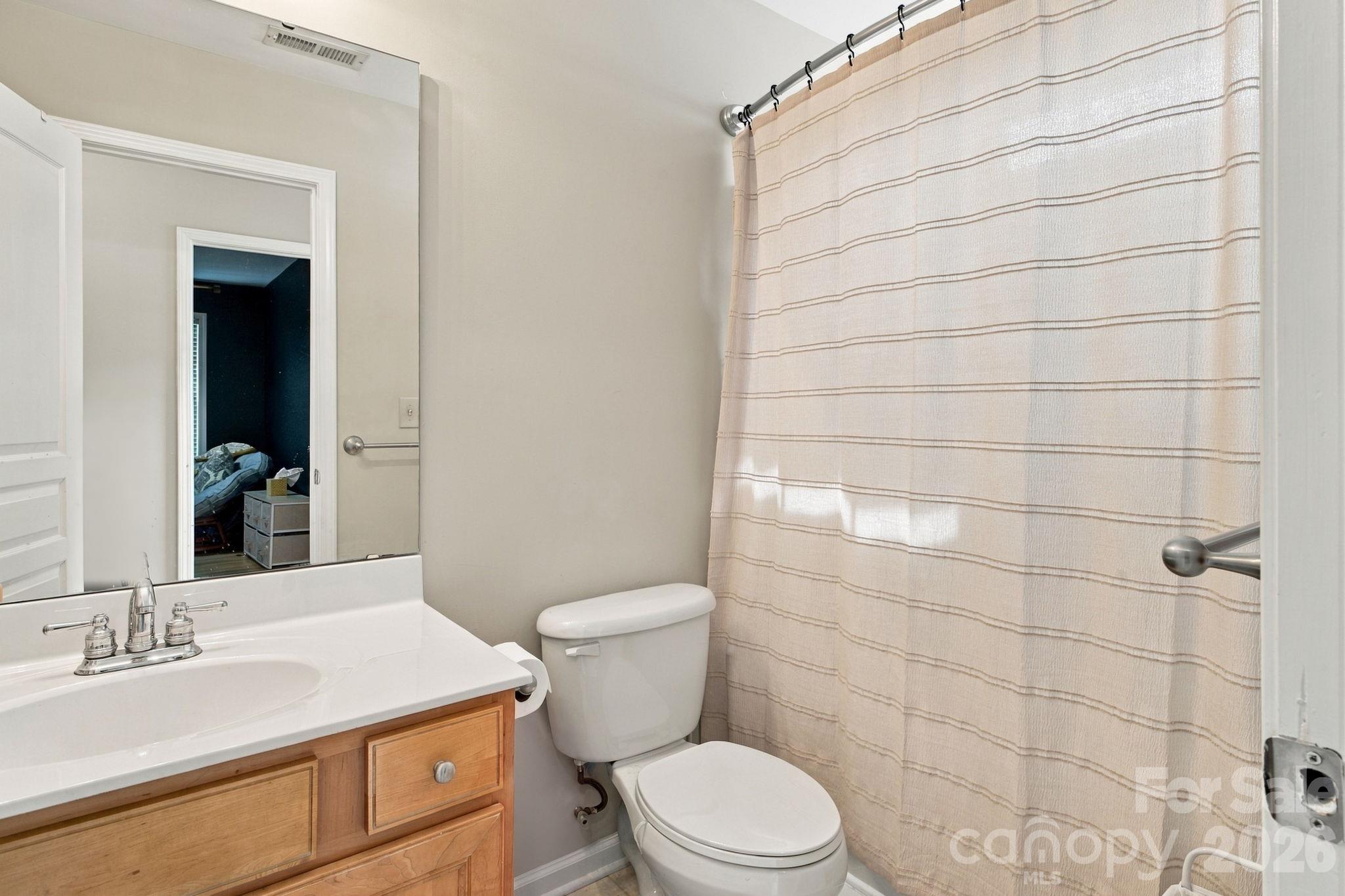 10048 Switchyard Drive Property Photo 16