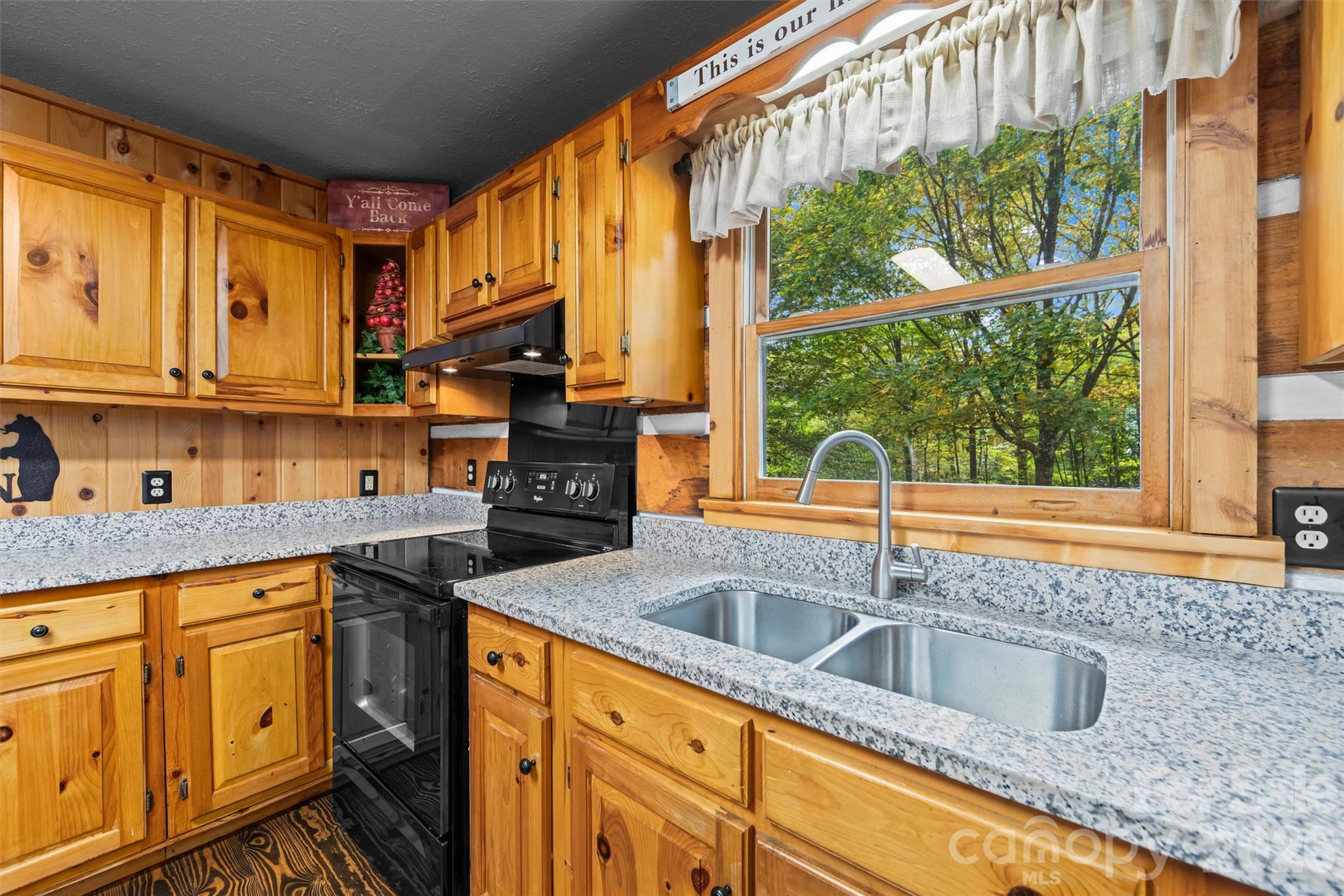758 Mashstomp Road Property Photo 16