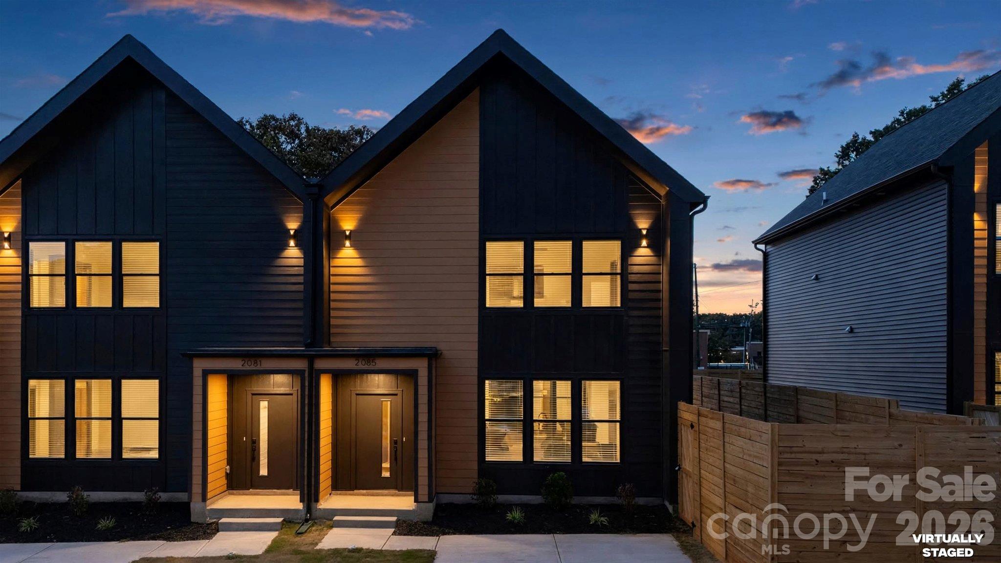 2085 Custer Street Property Photo 1