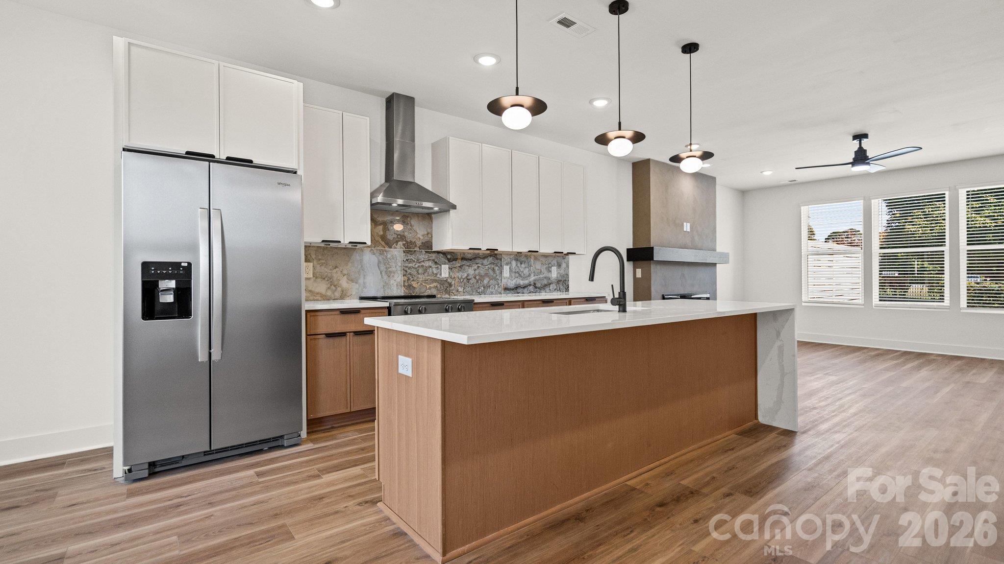 2085 Custer Street Property Photo 13