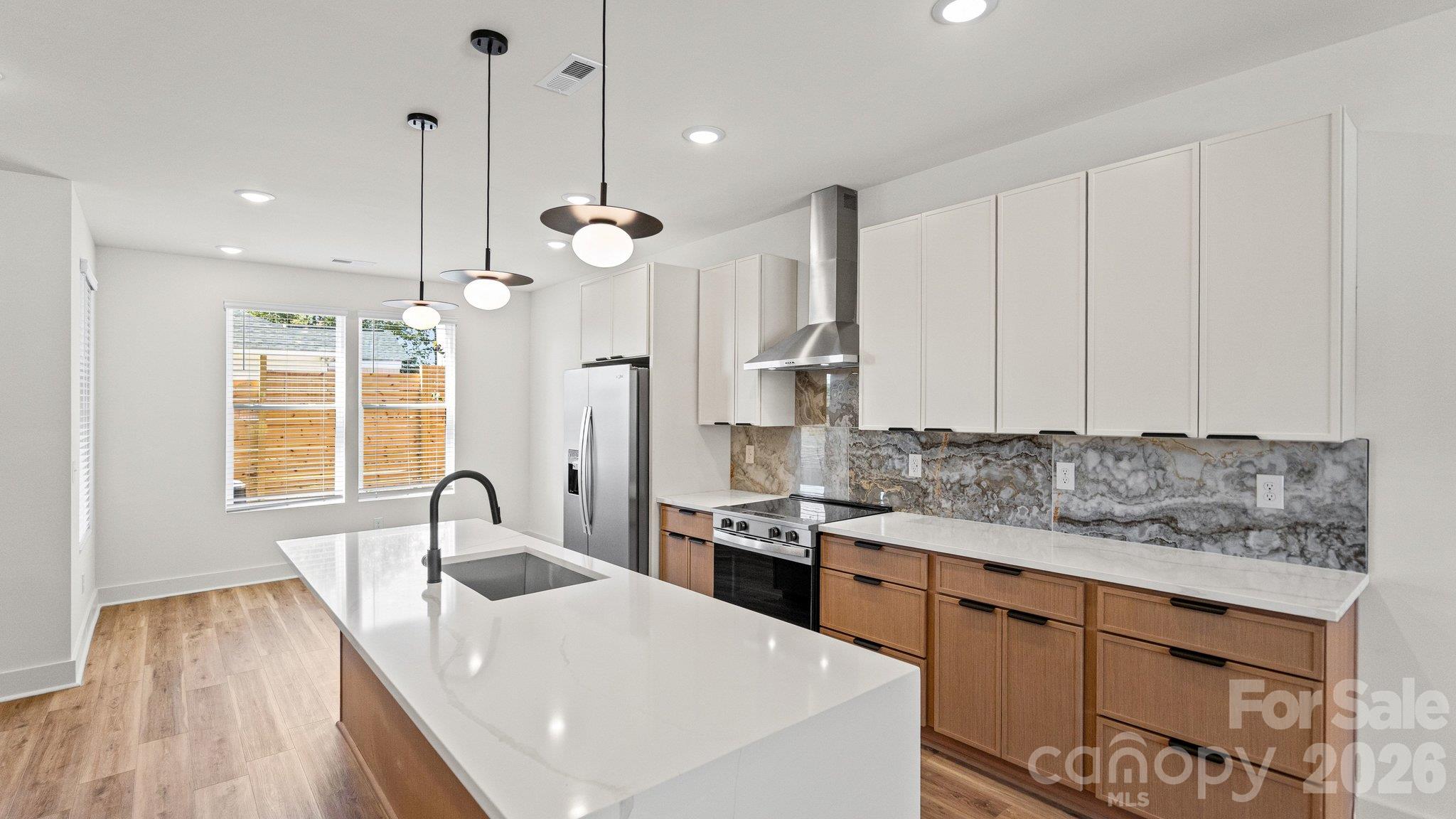2085 Custer Street Property Photo 19