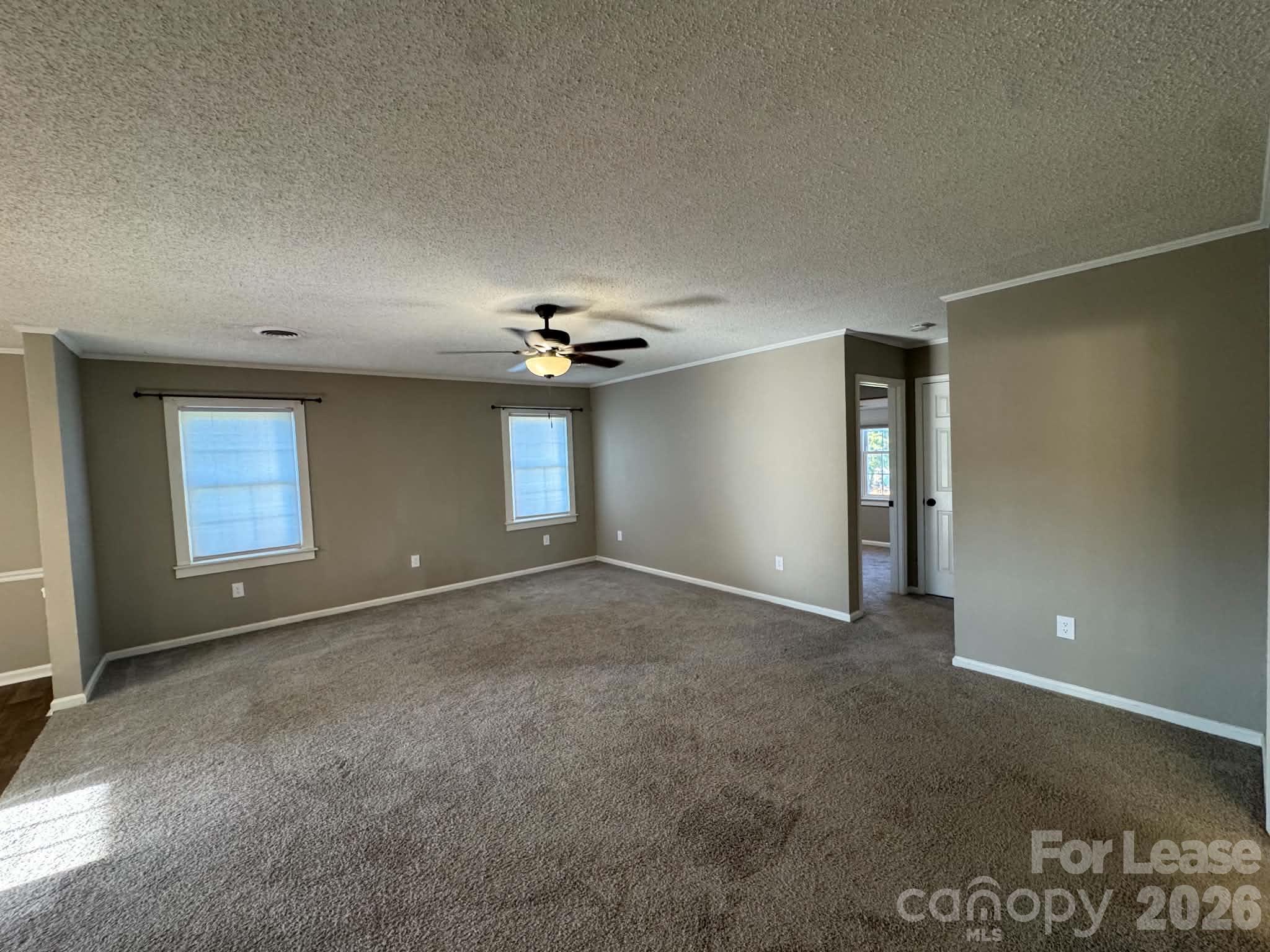3402 Edgefield Road Property Photo 5