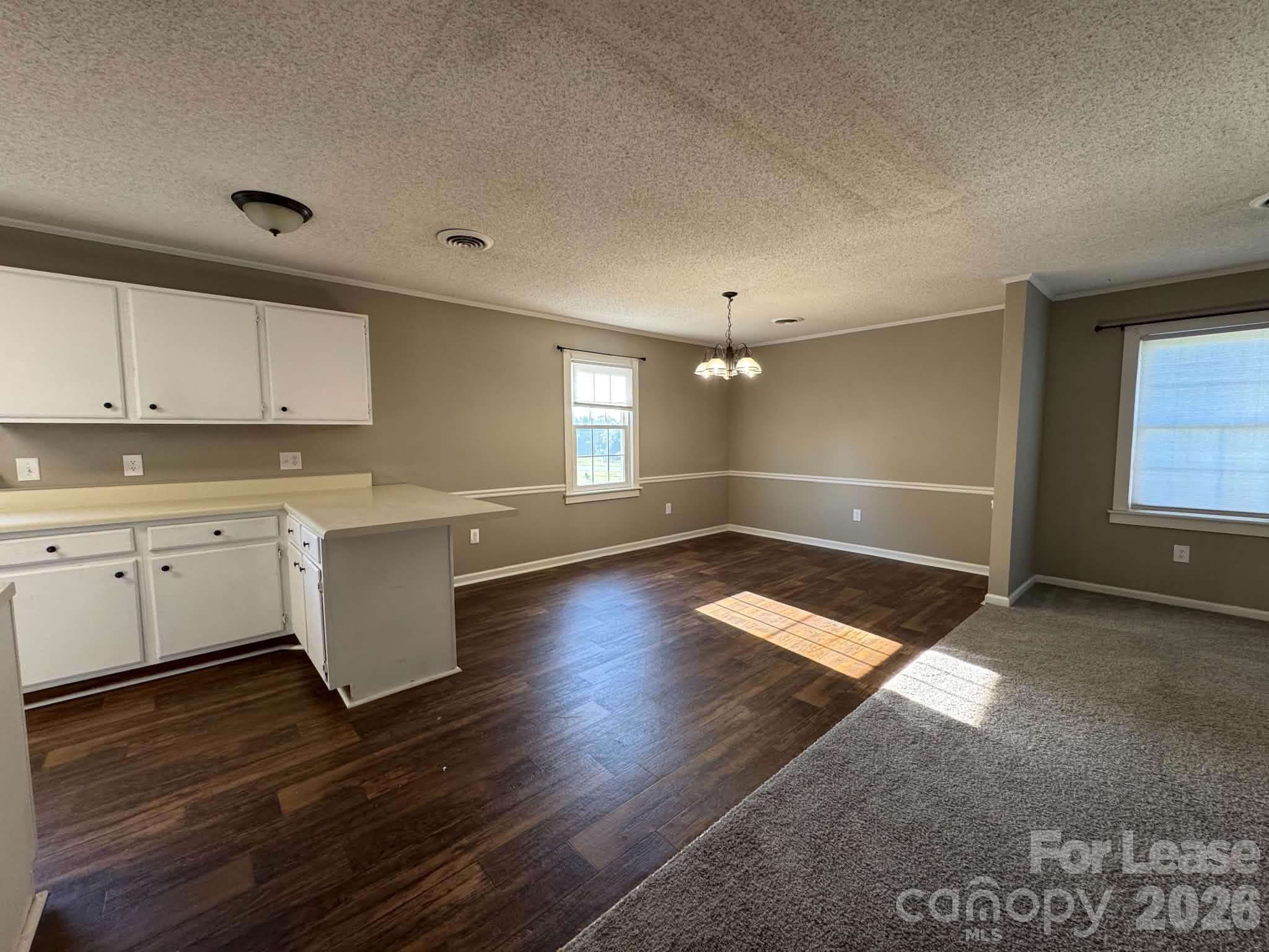 3402 Edgefield Road Property Photo 7