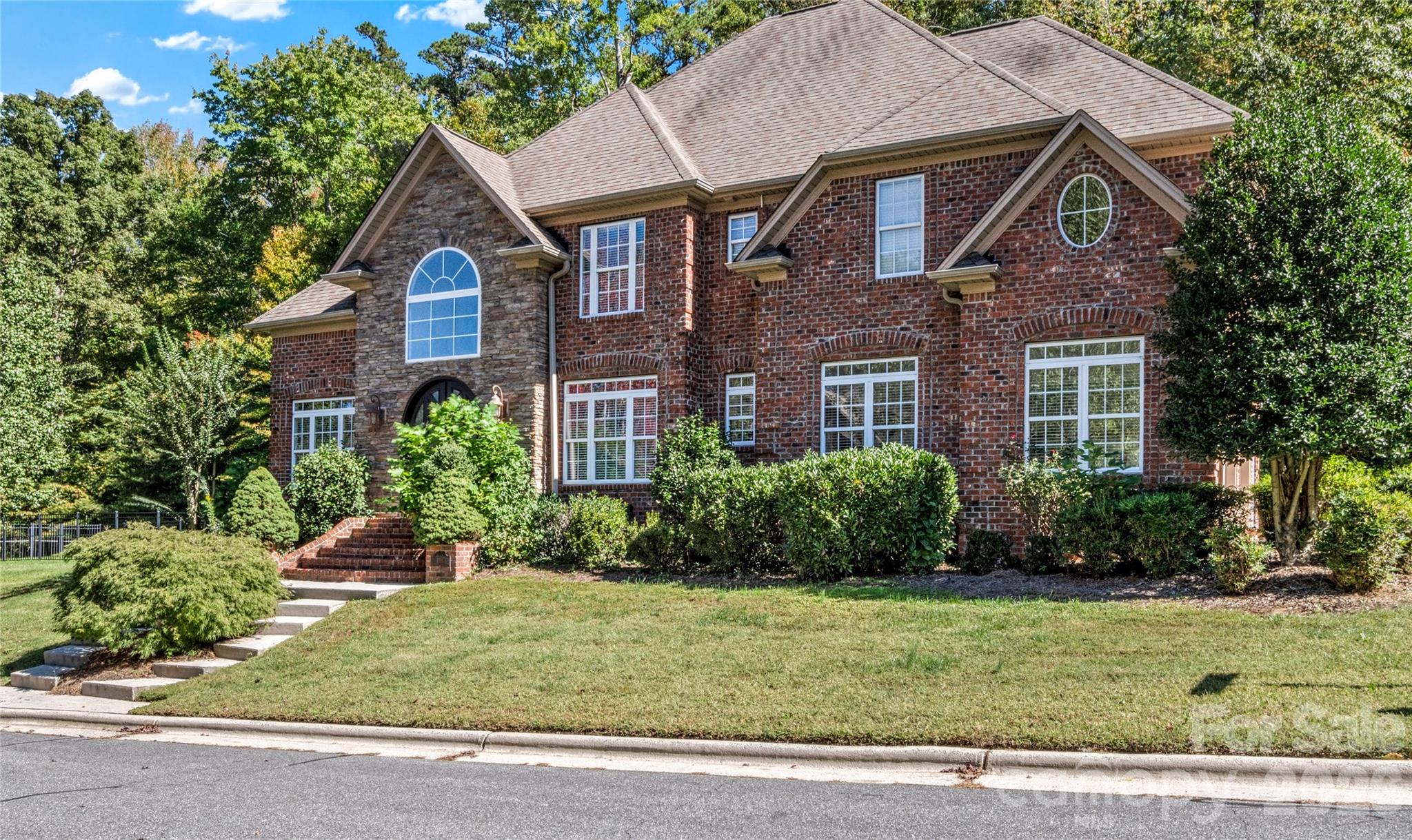 1391 Somerset Cove Drive Property Photo 1