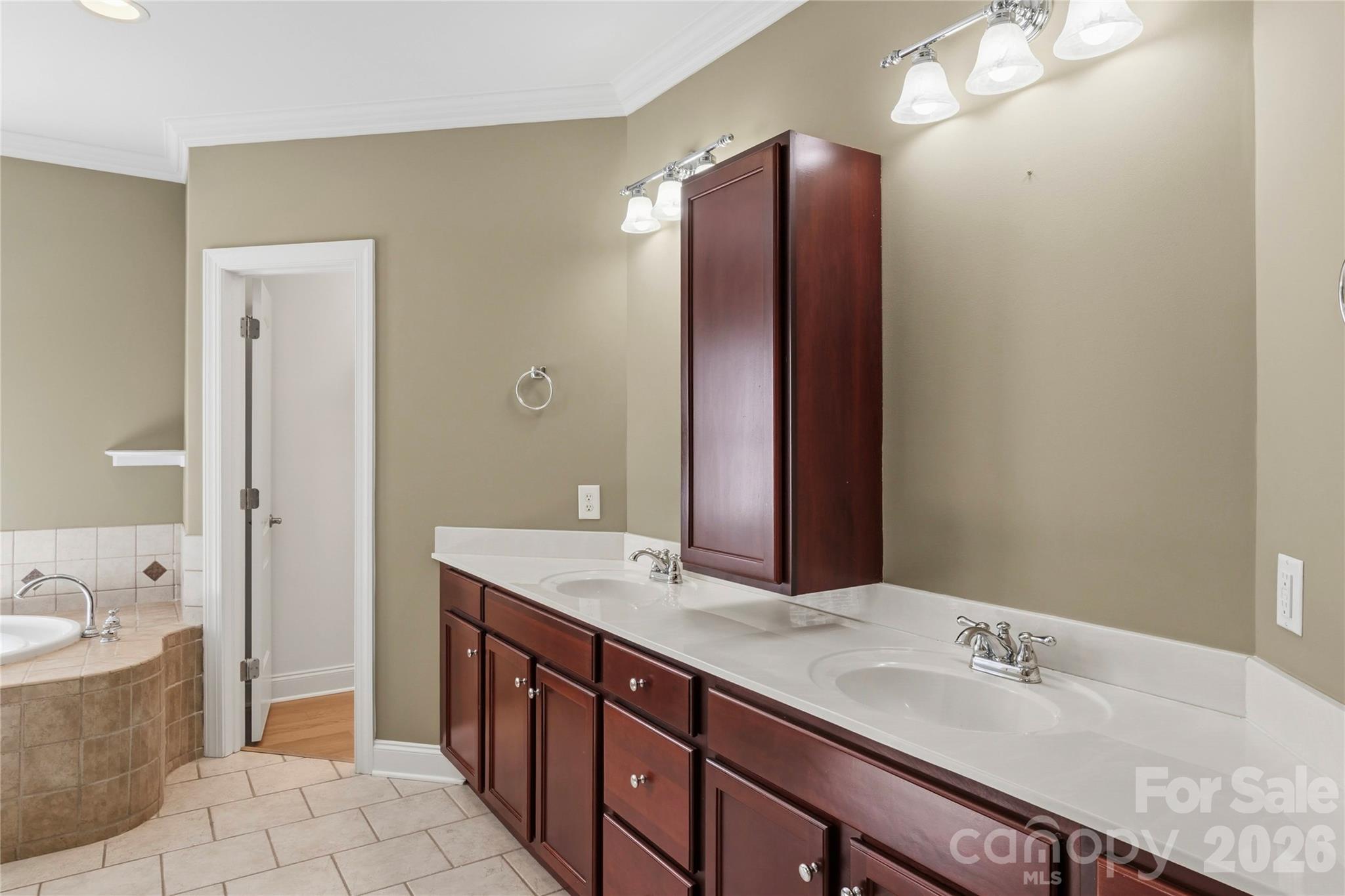 1391 Somerset Cove Drive Property Photo 25