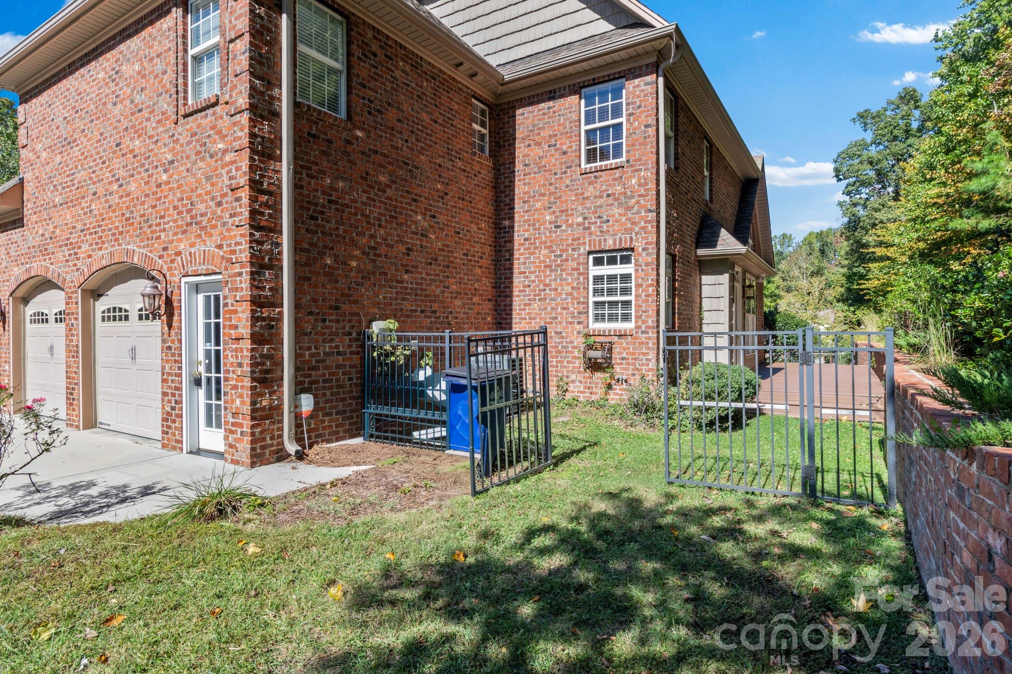 1391 Somerset Cove Drive Property Photo 37
