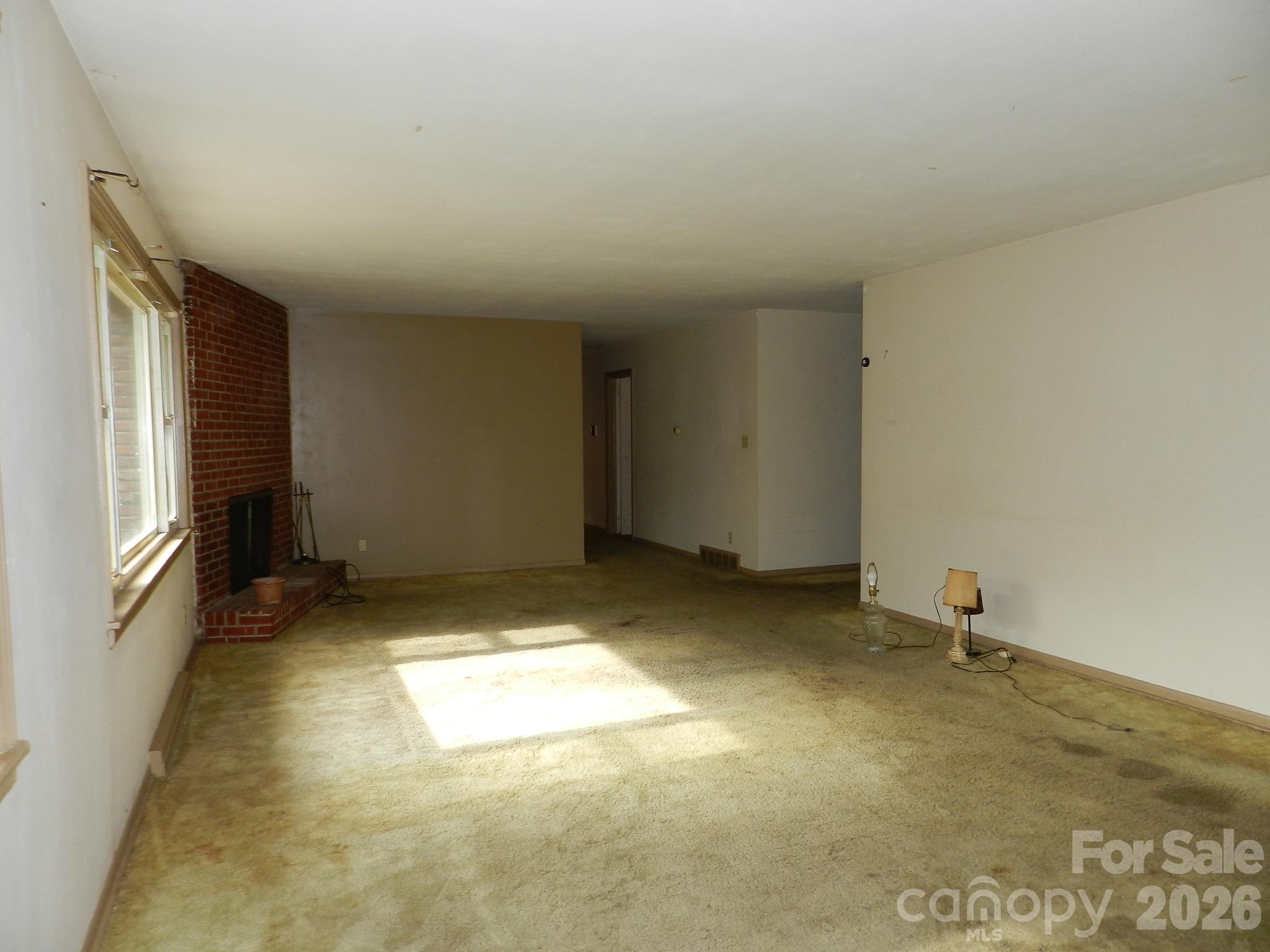 25 Chateau Place Property Photo 3