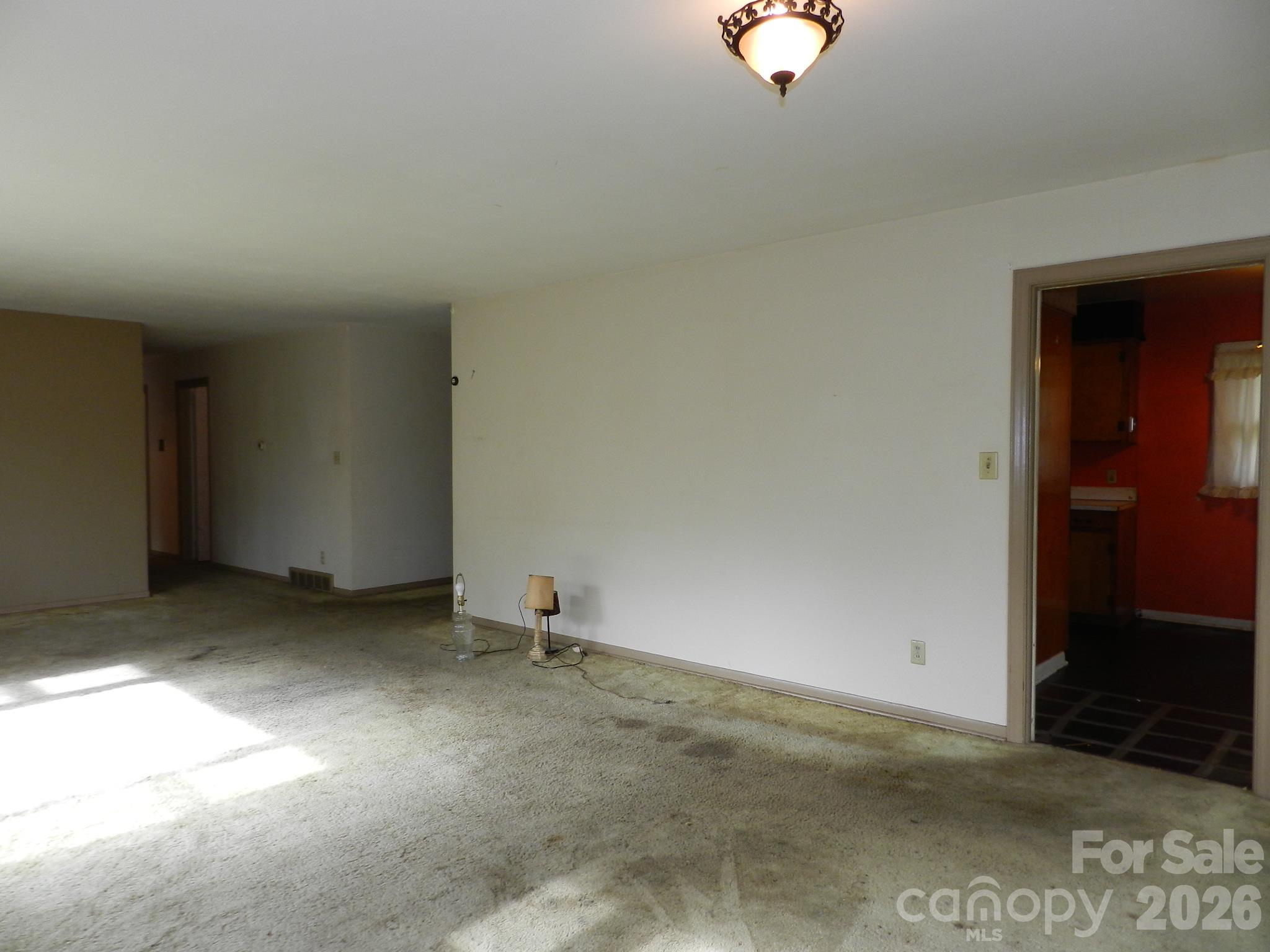 25 Chateau Place Property Photo 4