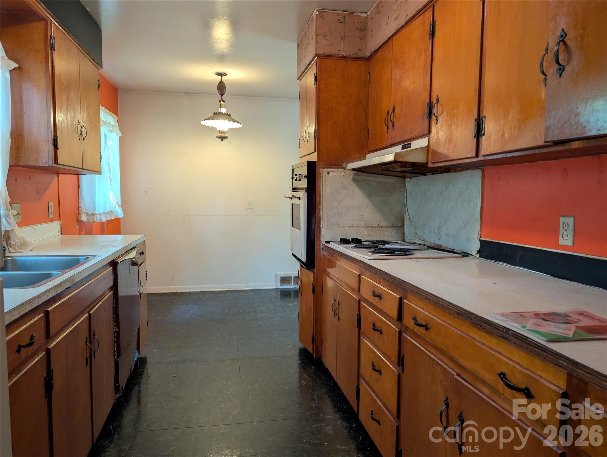 25 Chateau Place Property Photo 7