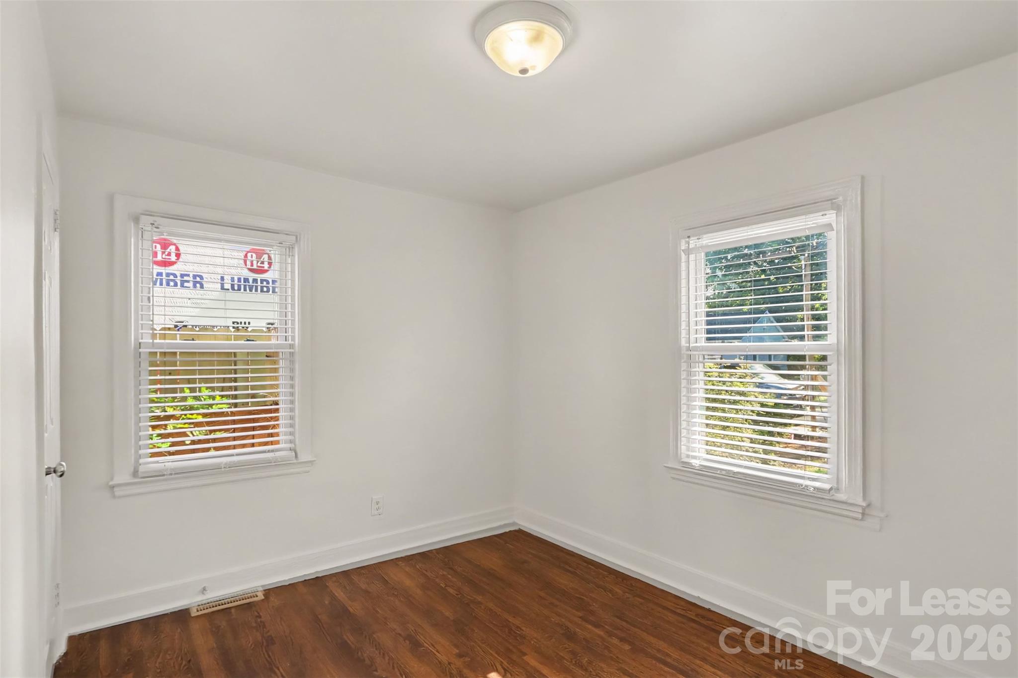 2315 Bancroft Street Property Photo 10