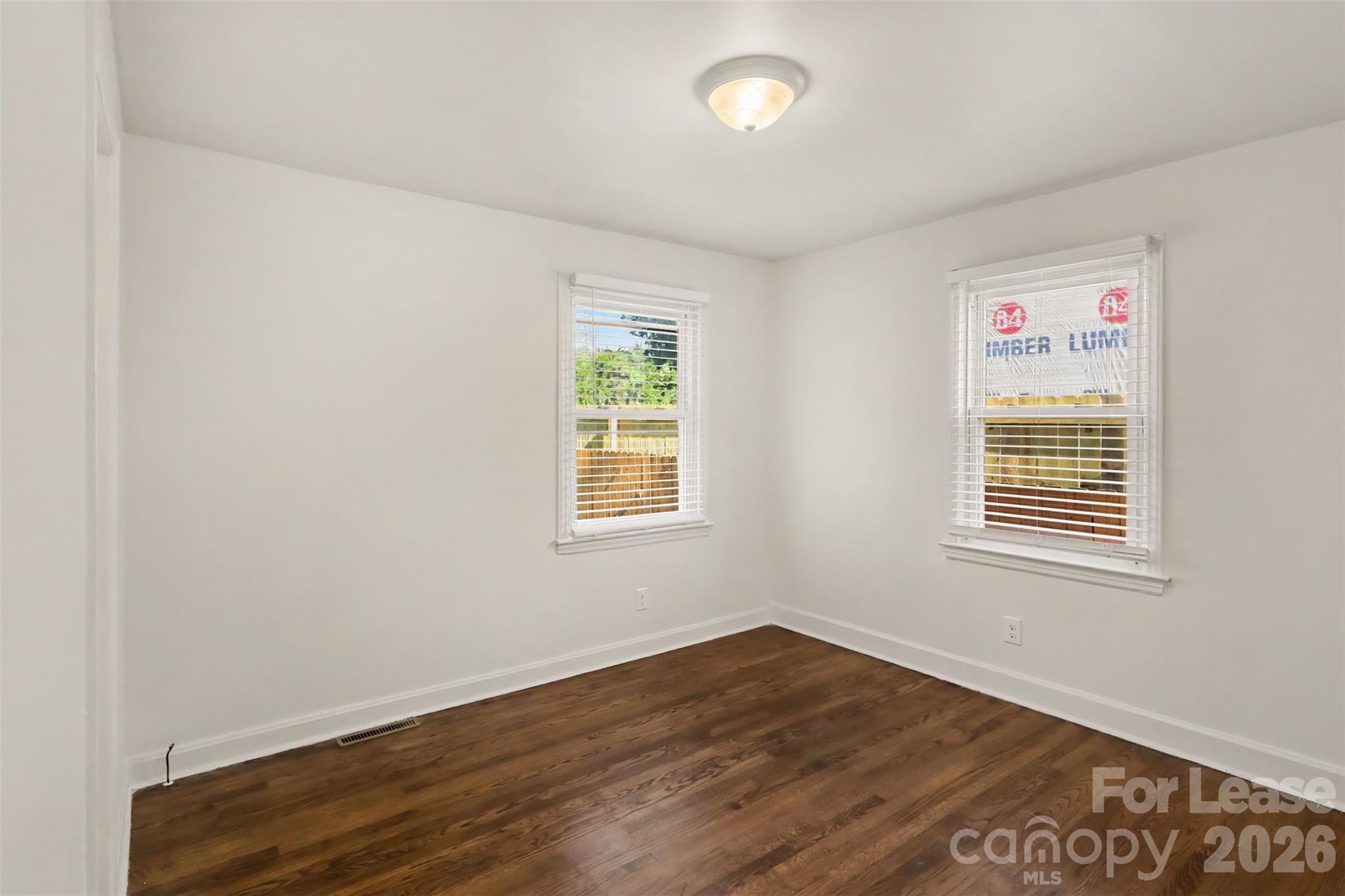2315 Bancroft Street Property Photo 13