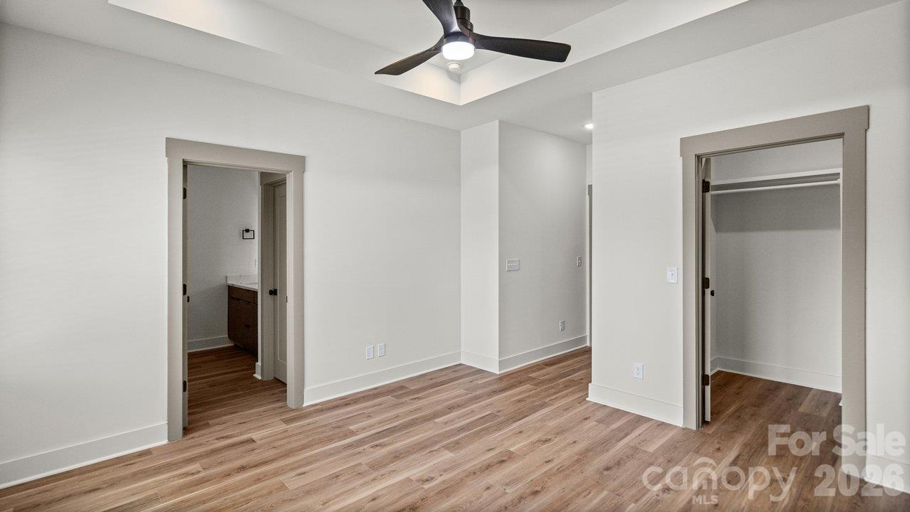 2093 Custer Street Property Photo 22