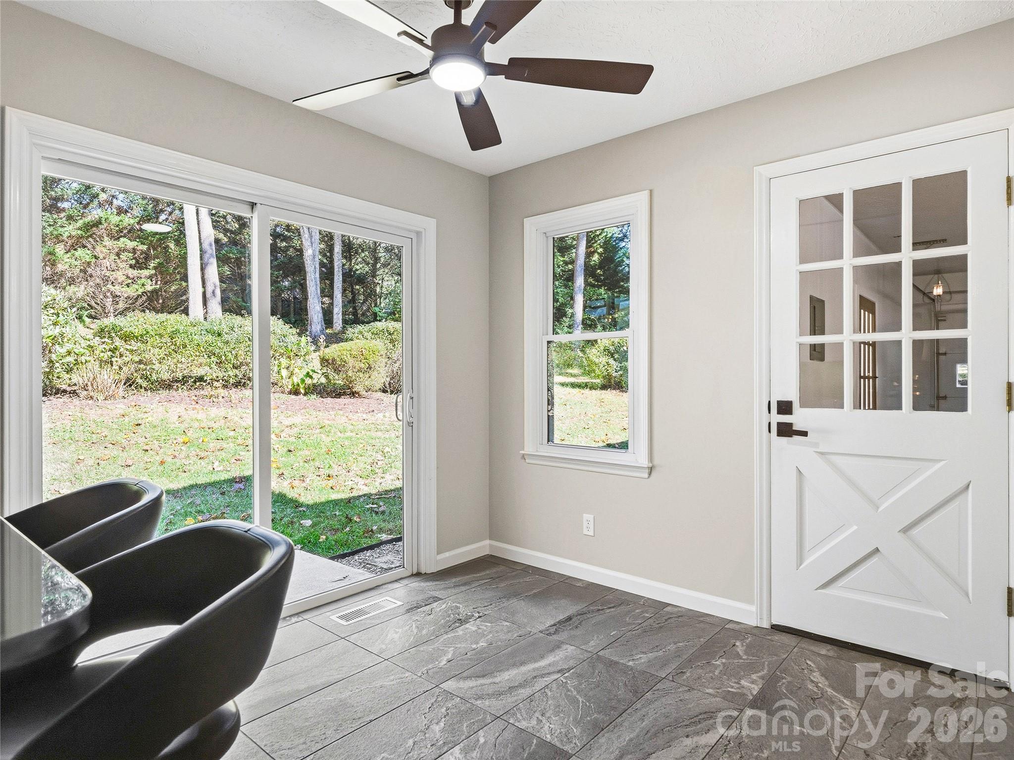 133 Kent Lane Property Photo 23