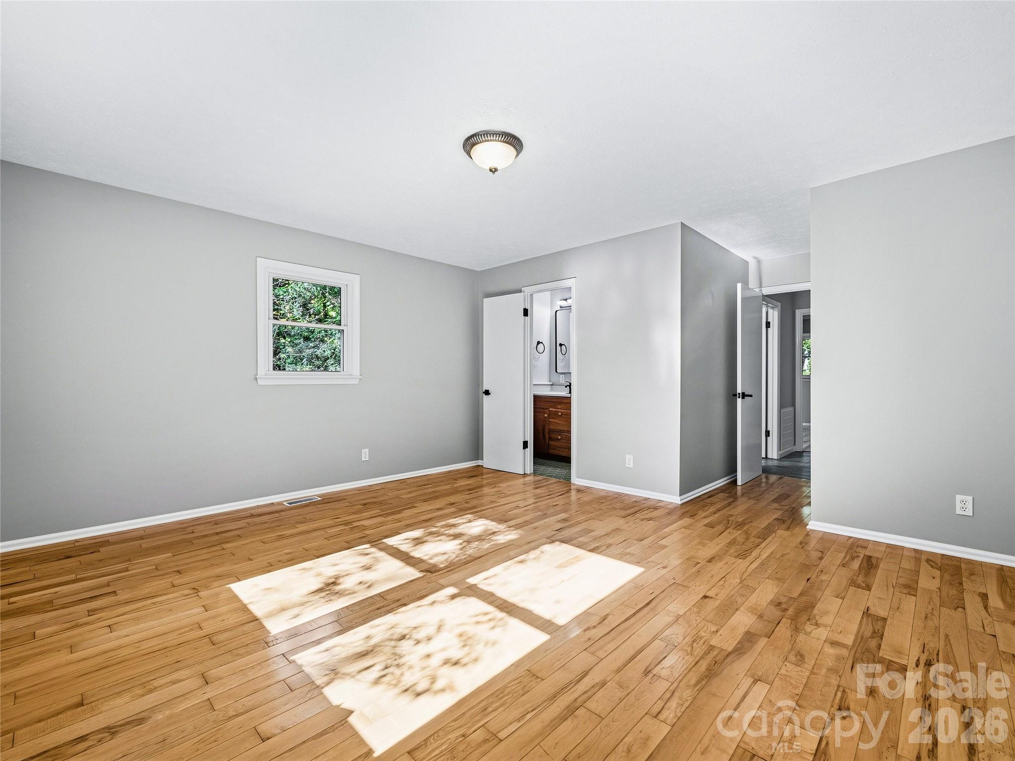 133 Kent Lane Property Photo 34