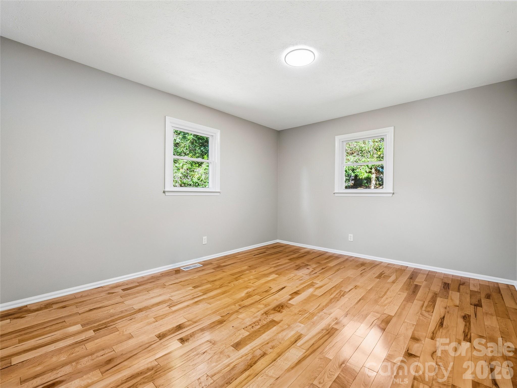 133 Kent Lane Property Photo 35