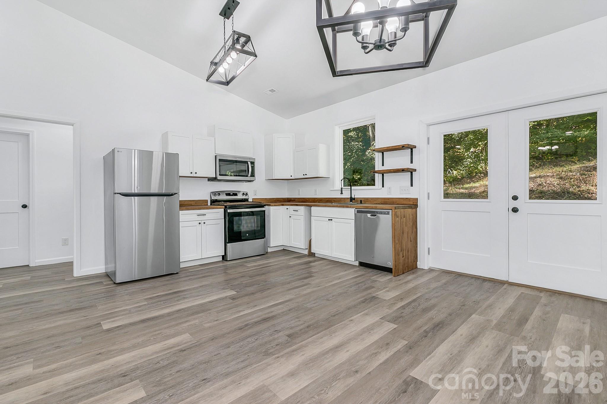 135 Bald Eagle Drive Property Photo 13