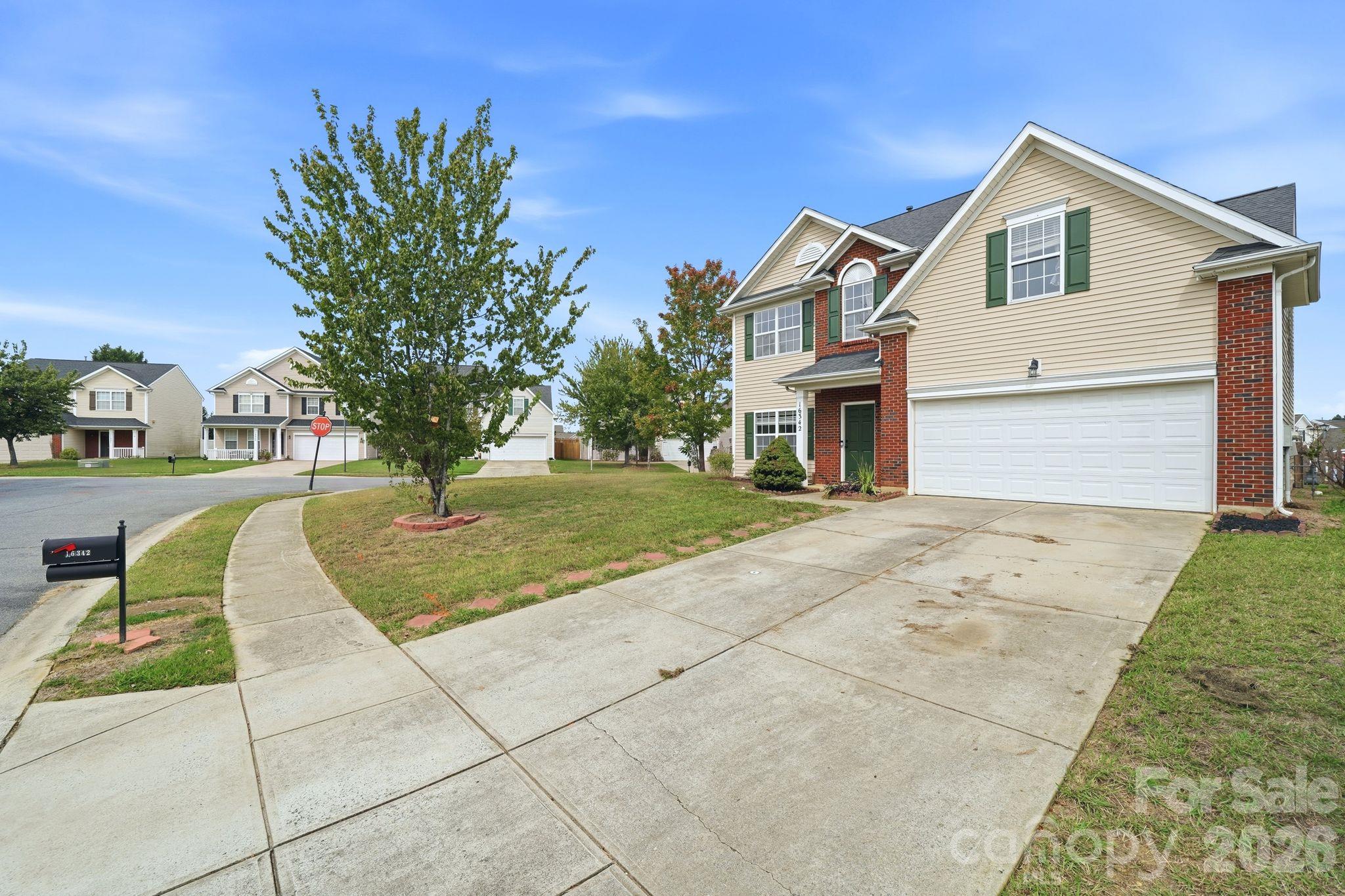 16342 Hayfield Road Property Photo 2