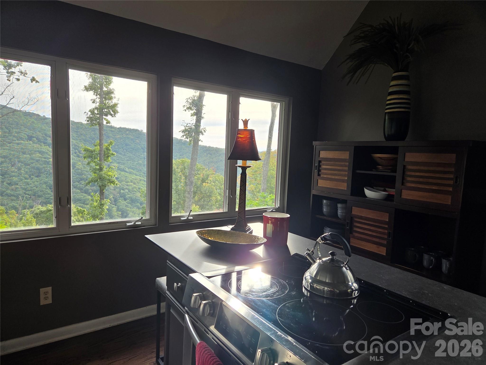 98 Maple Forest Road Property Photo 8