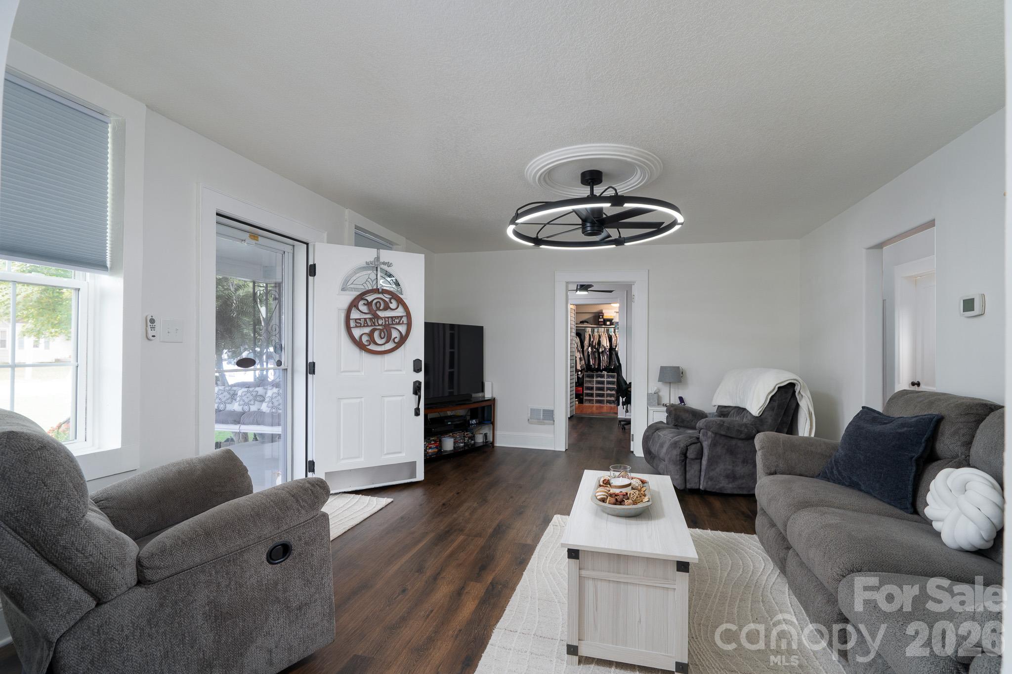 2603 Pennsylvania Street Property Photo 2