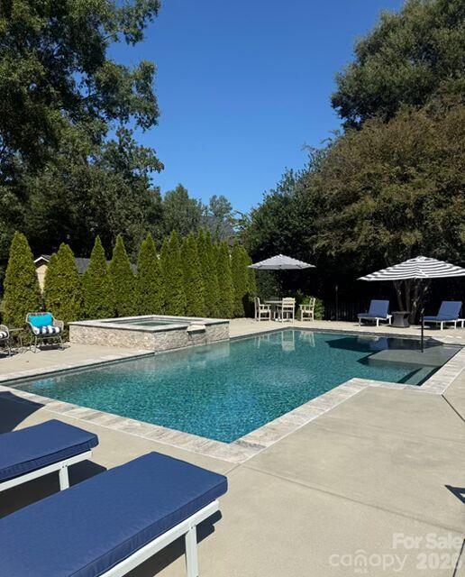 15502 Tolliver Drive Property Photo 1