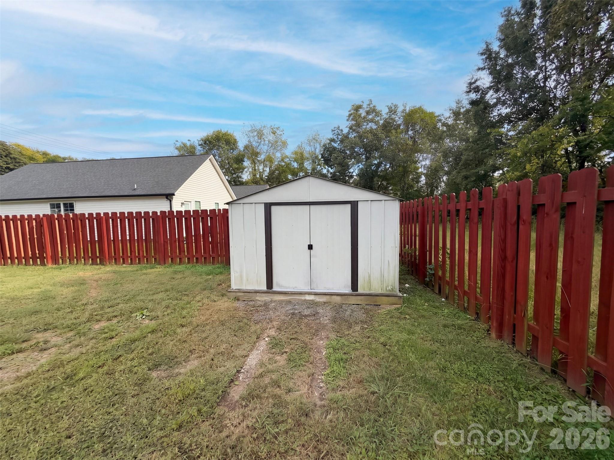 335 Odell Drive Property Photo 21