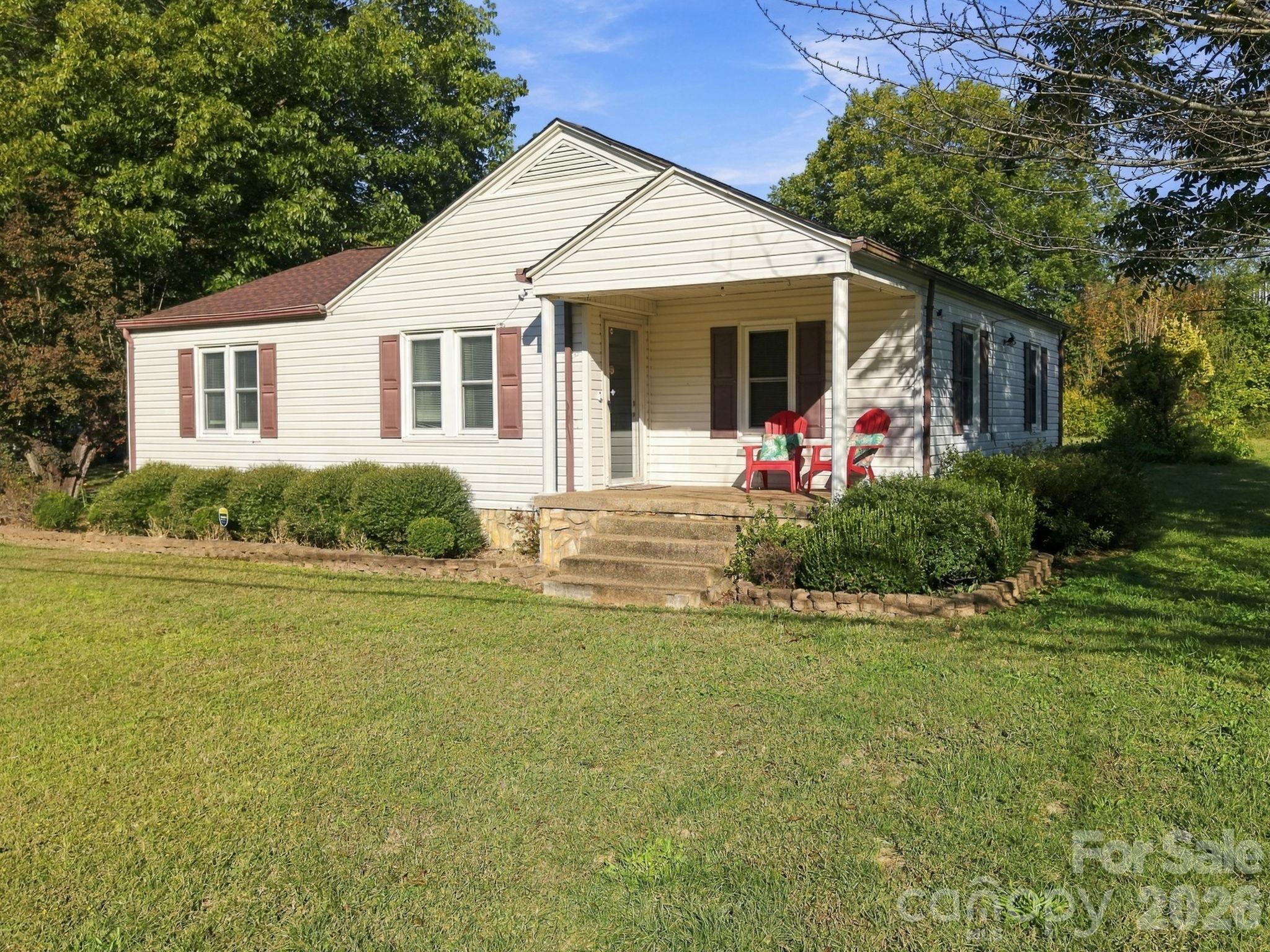 3770 Dry Ponds Road Property Photo 2