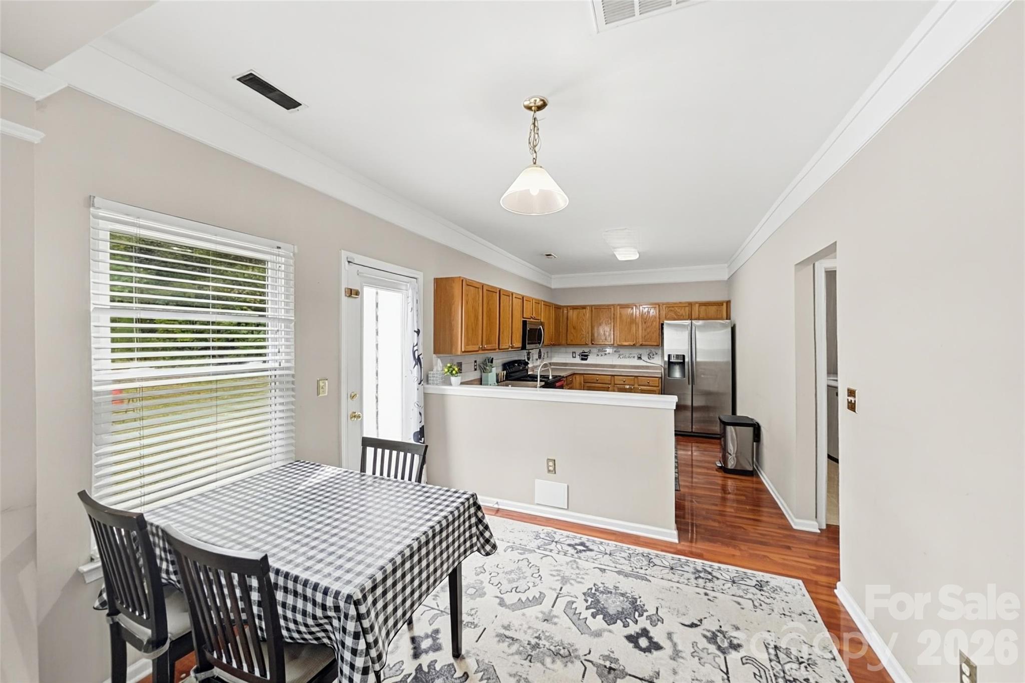 8538 Greenware Trail Property Photo 6