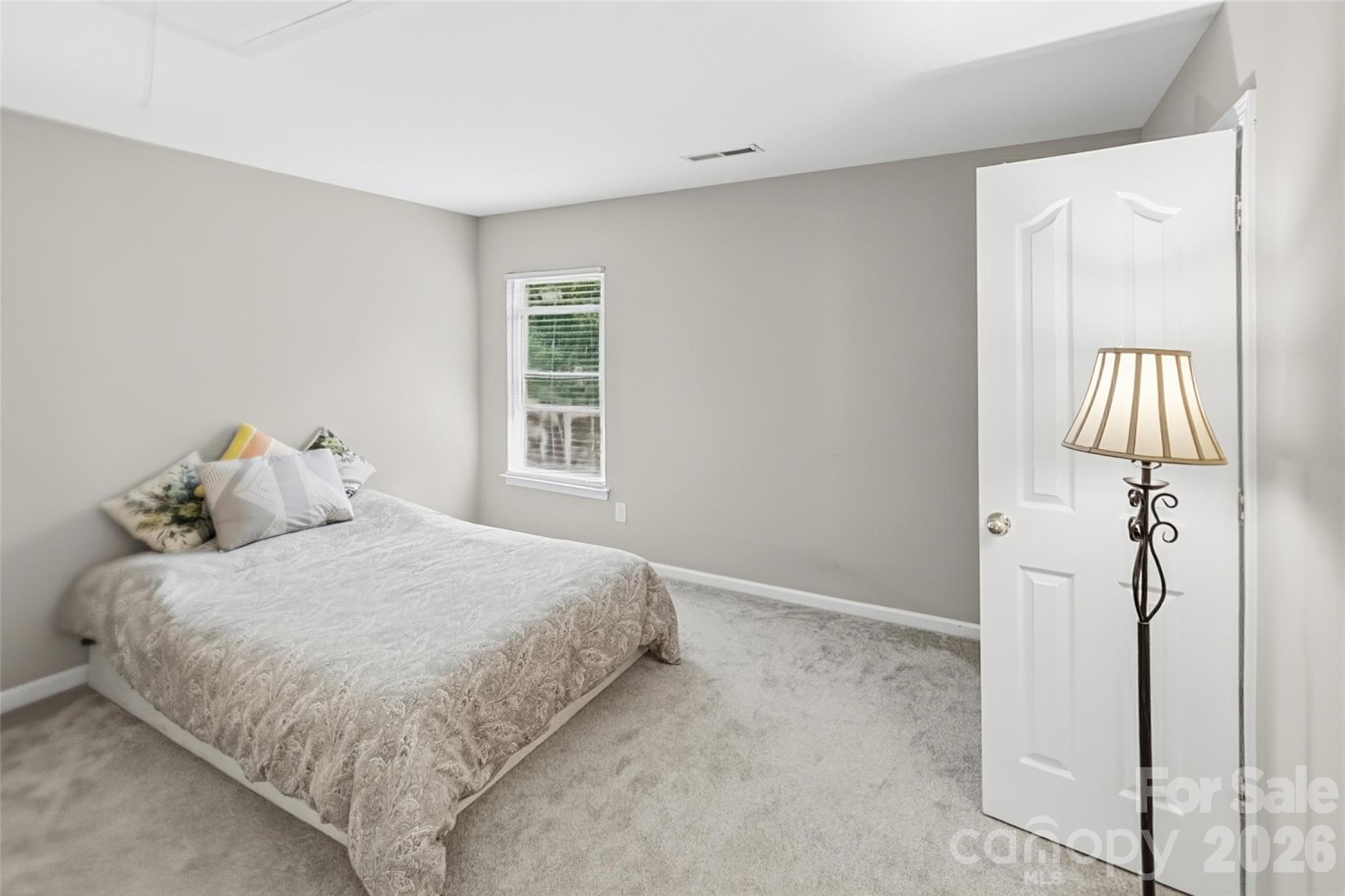 8538 Greenware Trail Property Photo 16