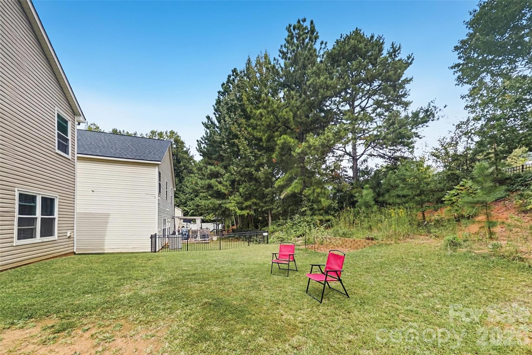8538 Greenware Trail Property Photo 23