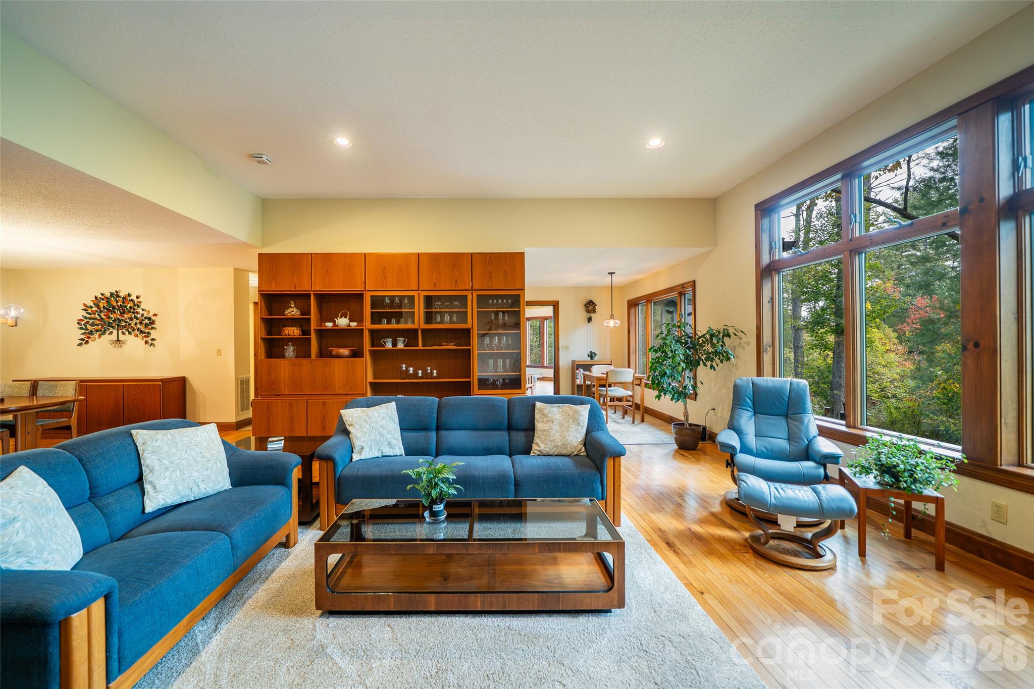 2 Dogwood Lane Property Photo 12