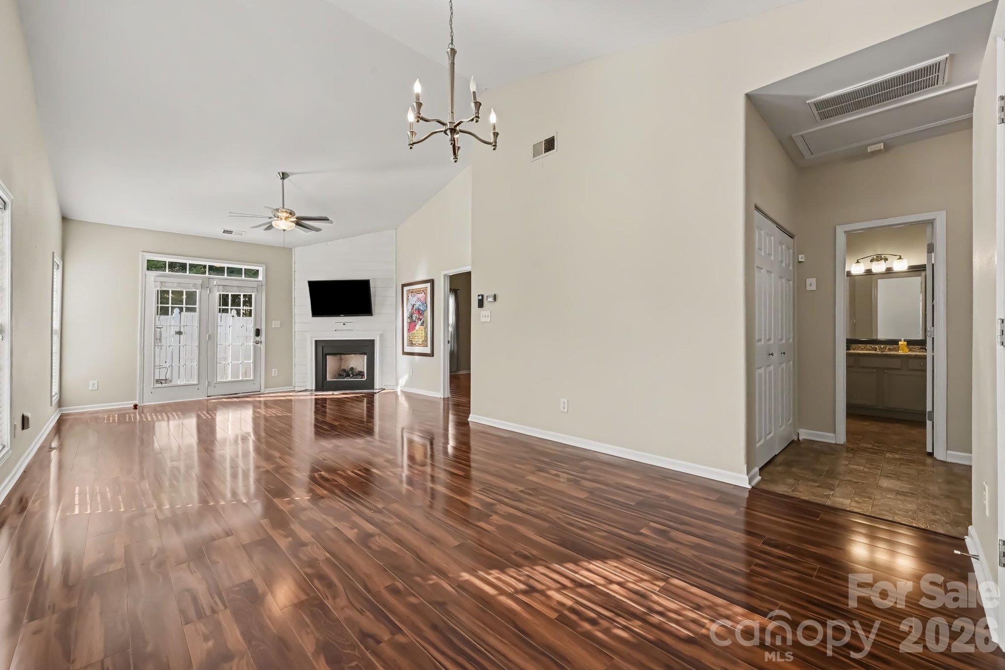 8334 Carob Tree Lane Property Photo 3