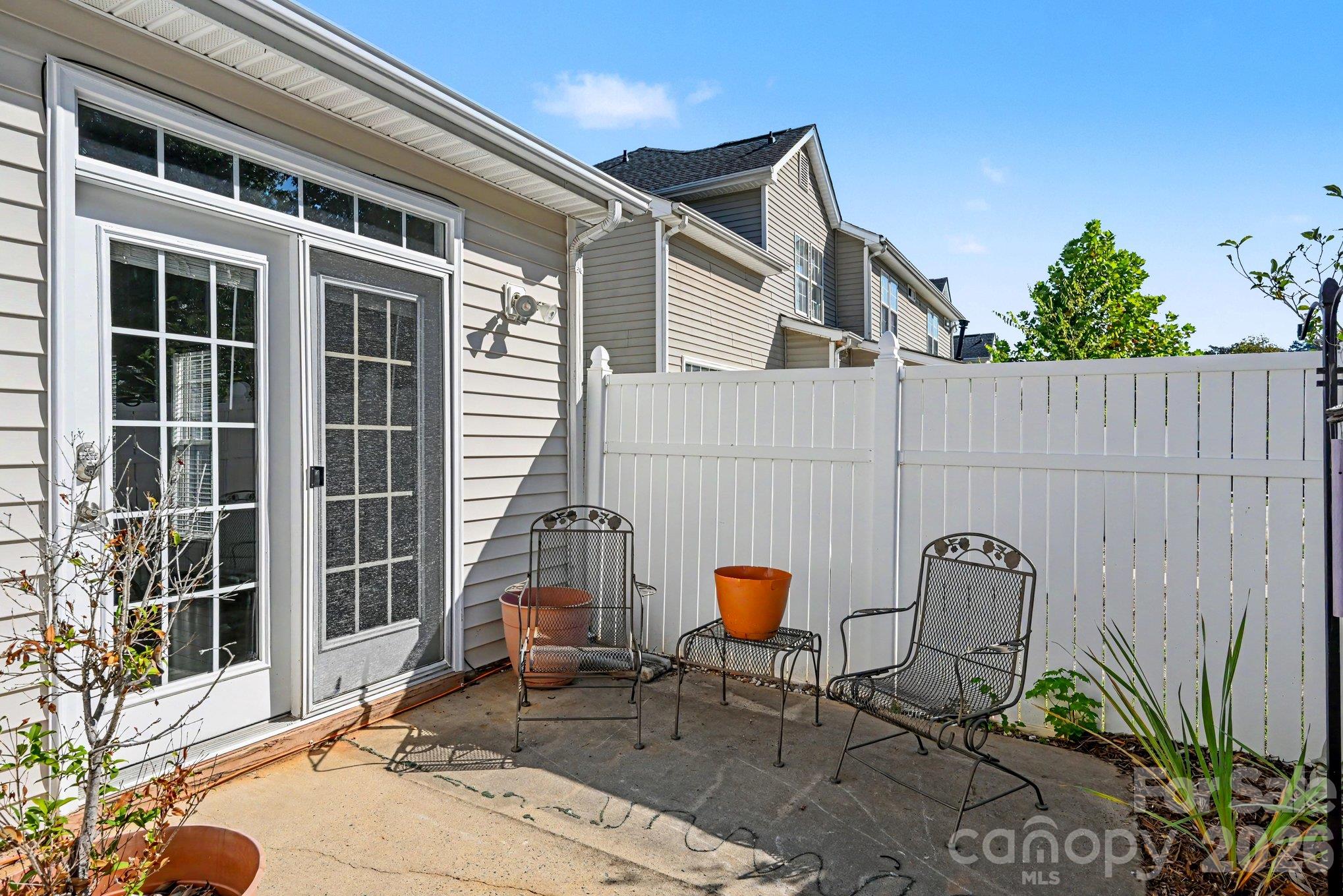 8334 Carob Tree Lane Property Photo 21