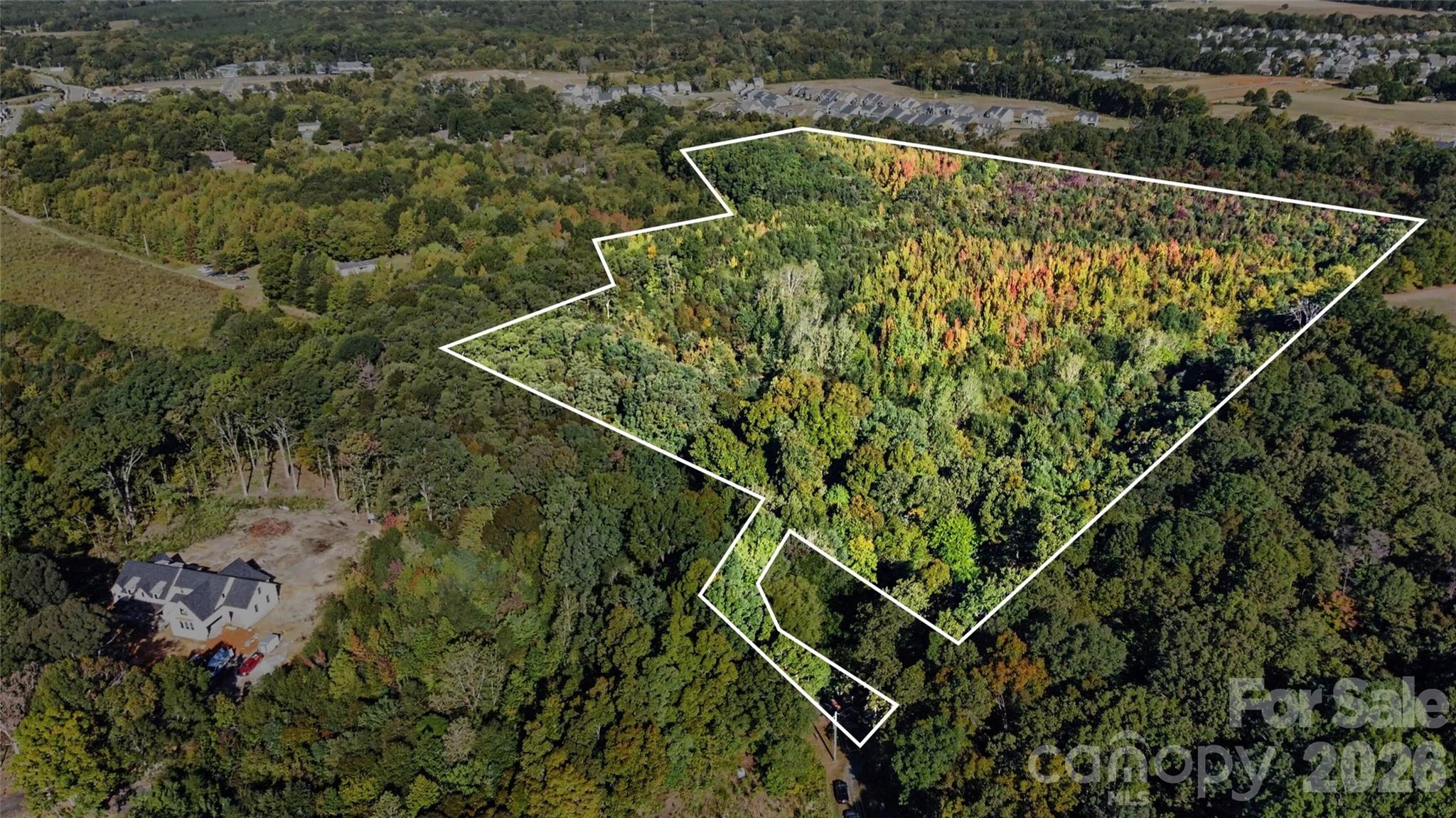 1724 Willis Long Road Property Photo 1