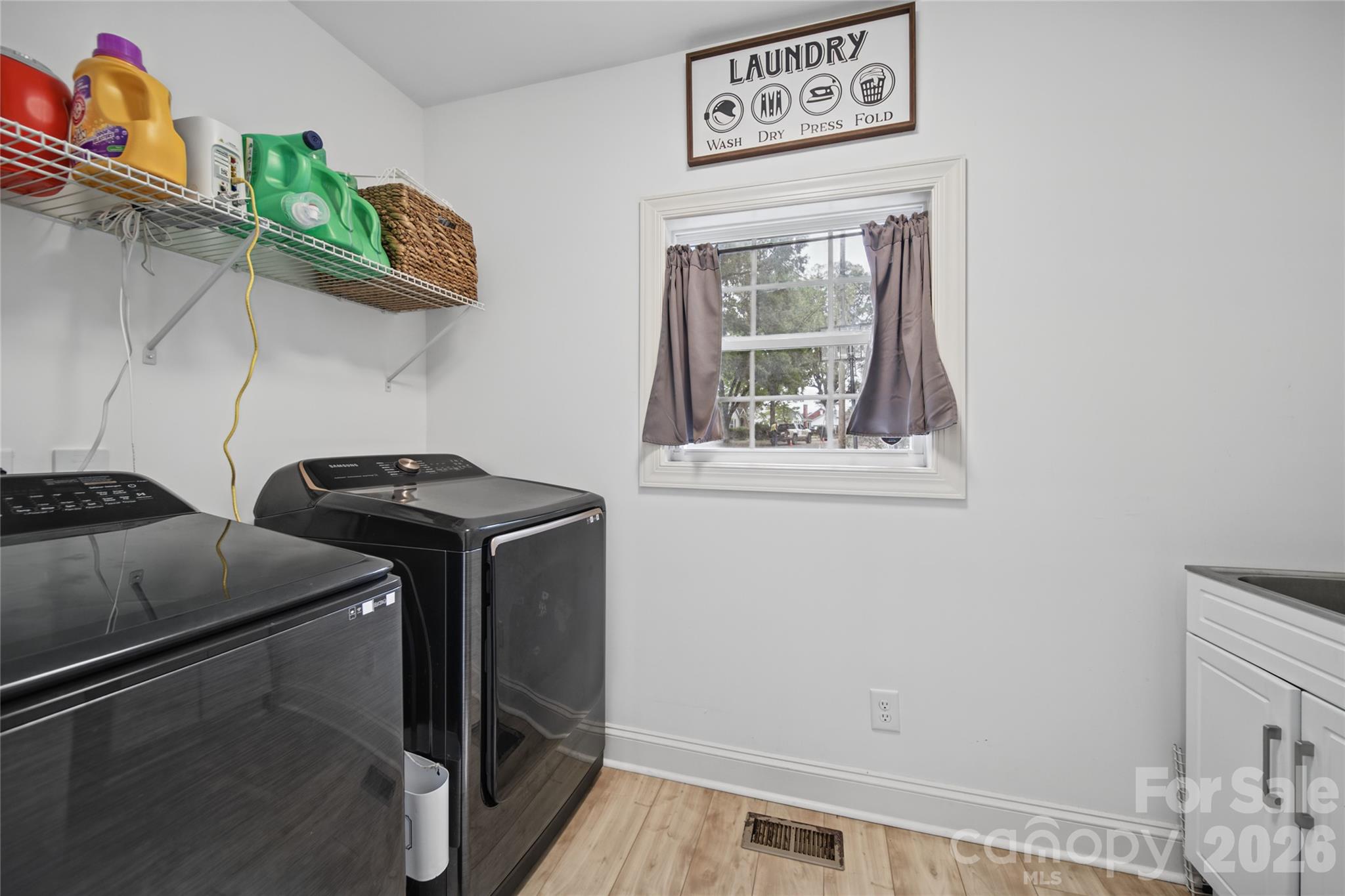 601 Carolina Avenue Property Photo 18
