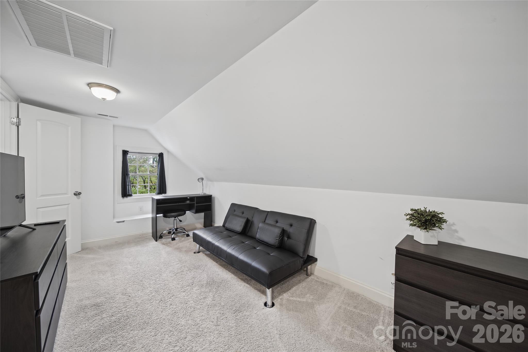 601 Carolina Avenue Property Photo 29
