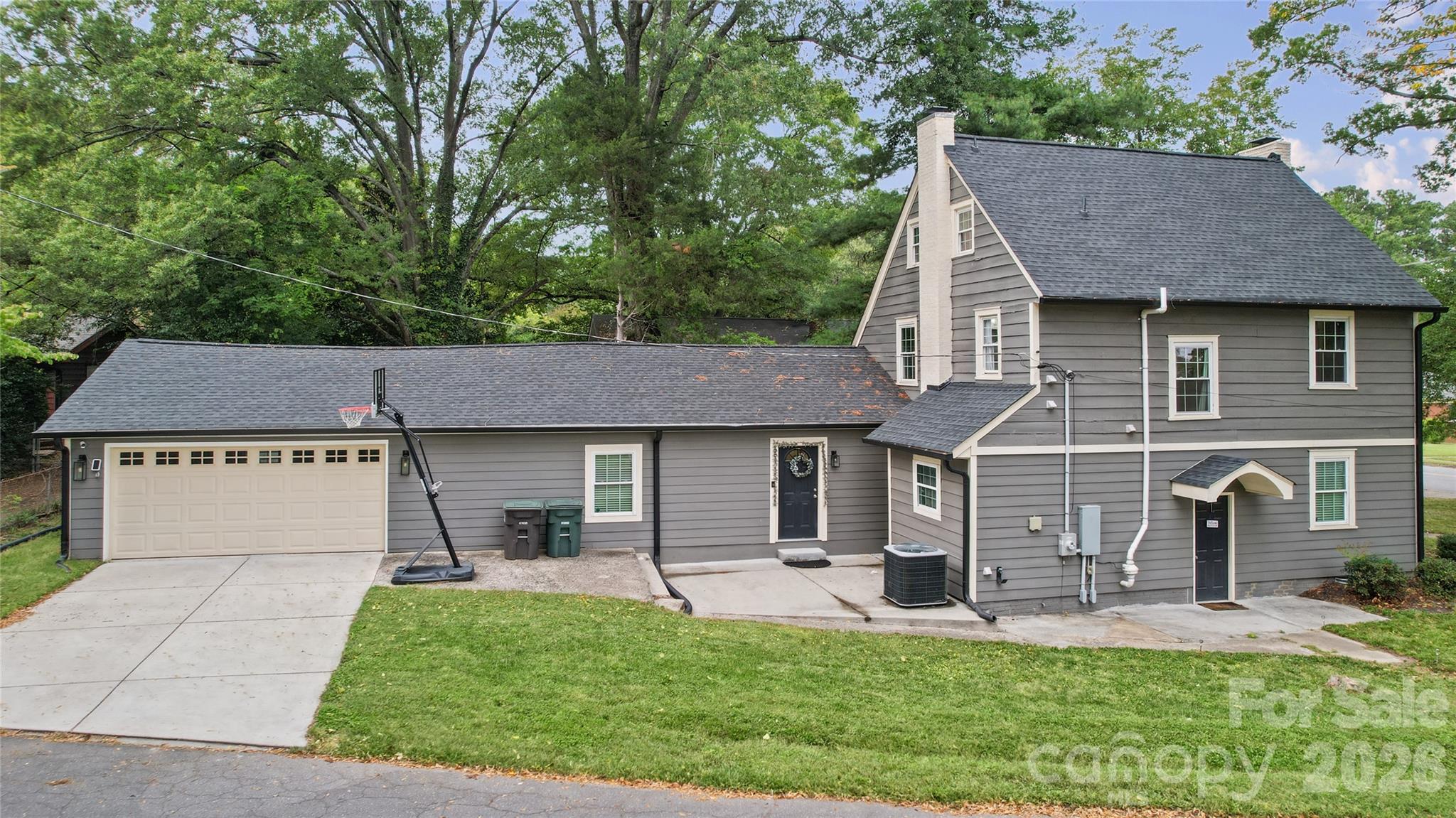 601 Carolina Avenue Property Photo 37