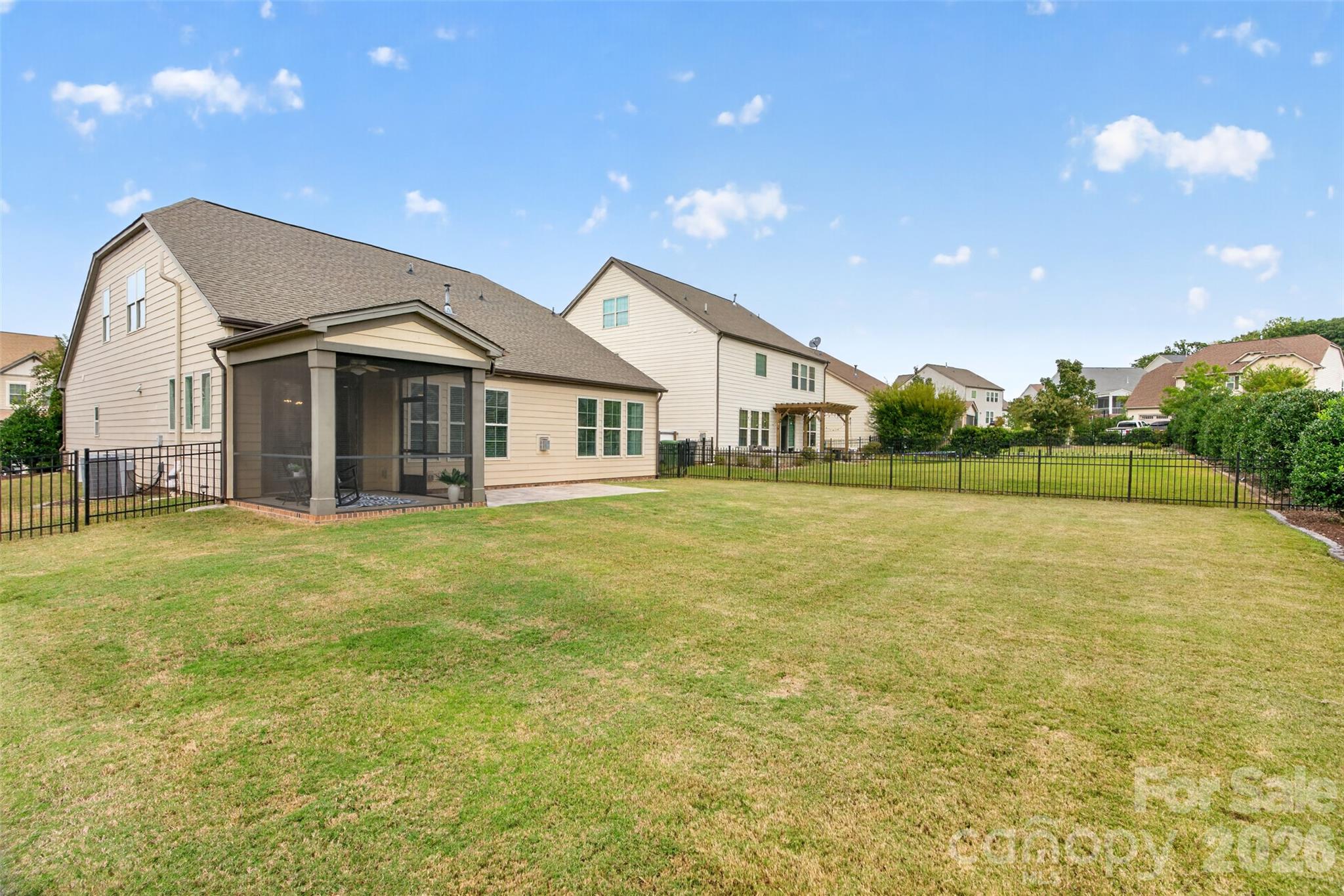 17511 Austins Creek Drive Property Photo 38