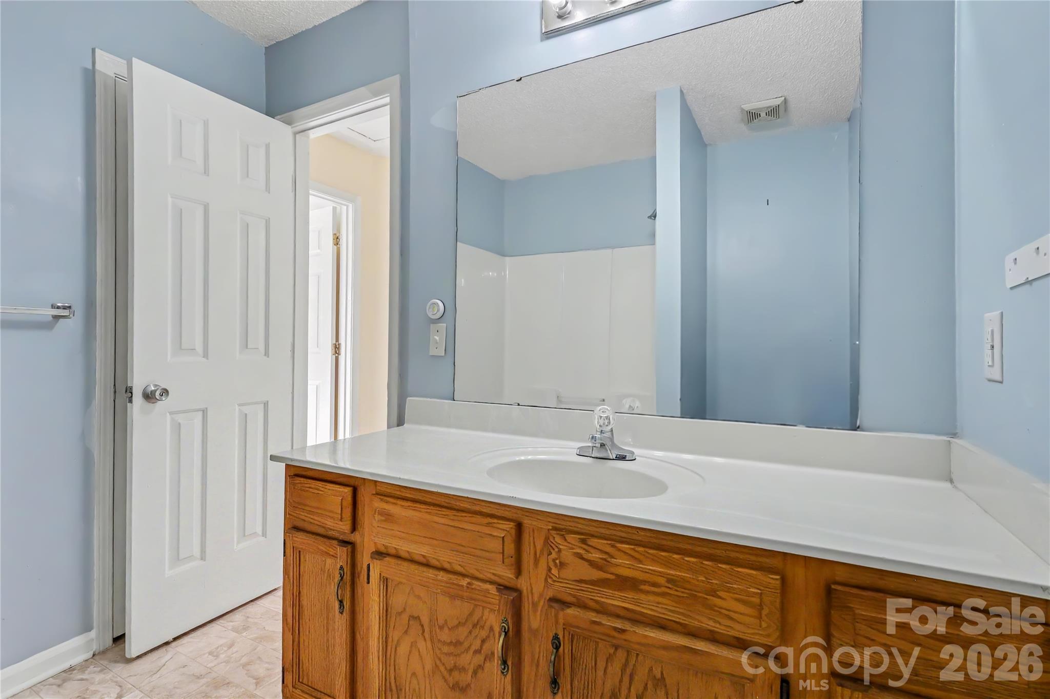 1611 Dendy Lane Property Photo 16