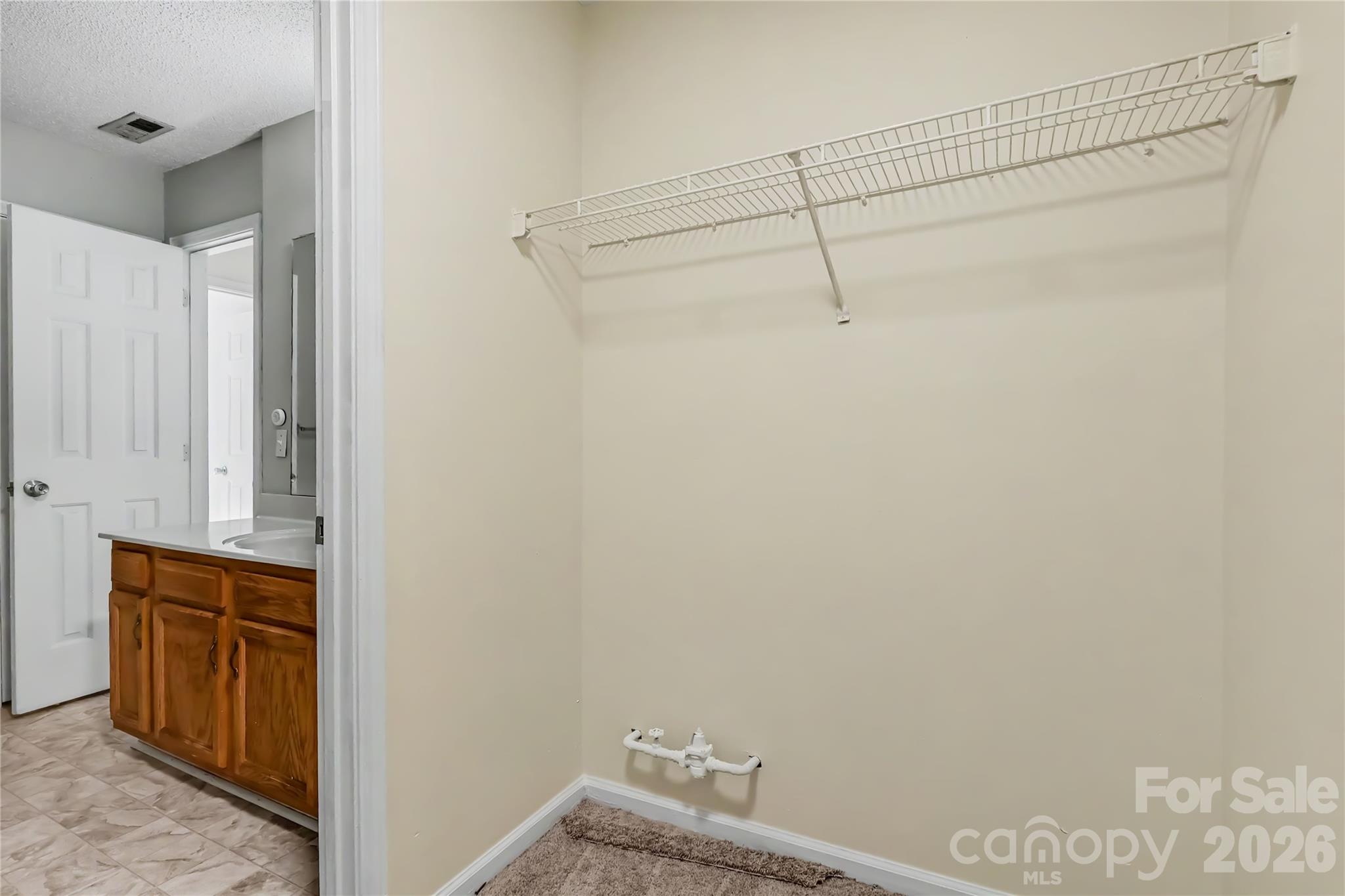 1611 Dendy Lane Property Photo 21