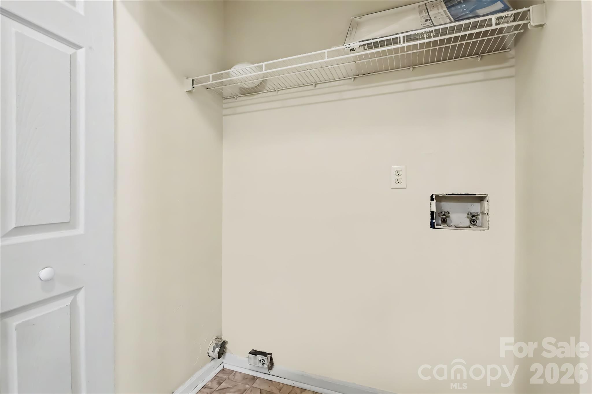 1611 Dendy Lane Property Photo 22